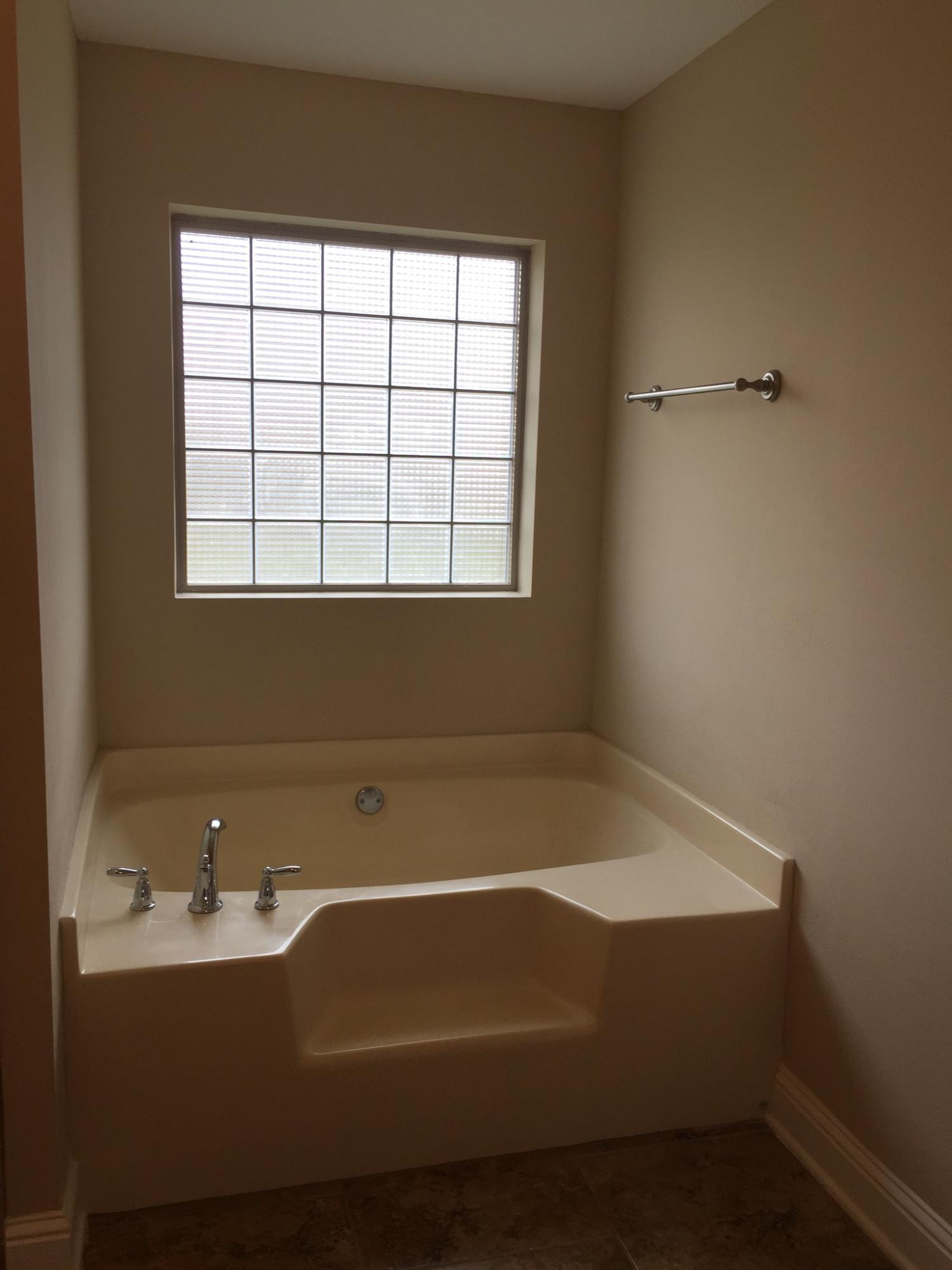 BROWNSTONE MANOR - Residential