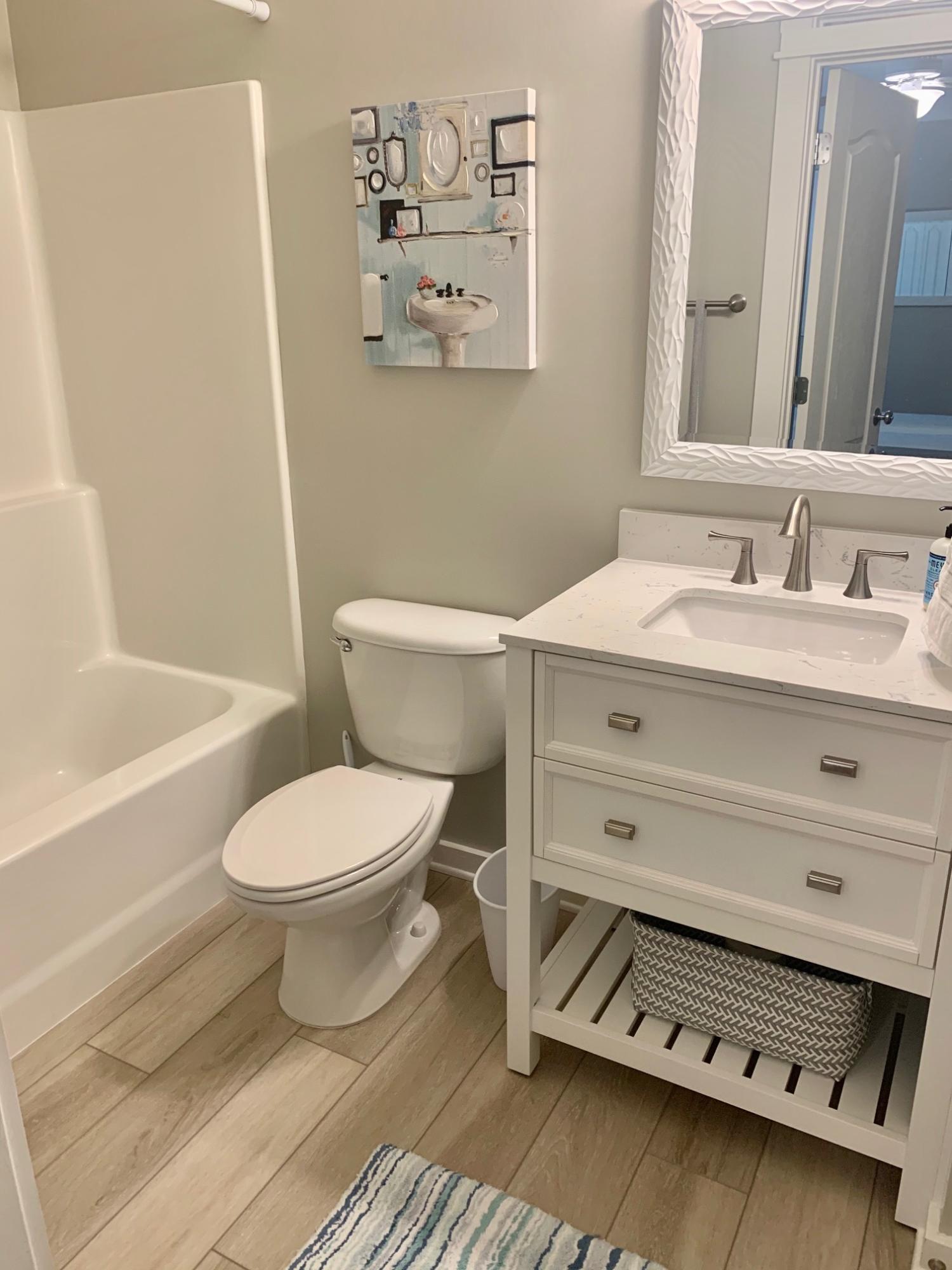 SEAVIEW VILLAS - Residential