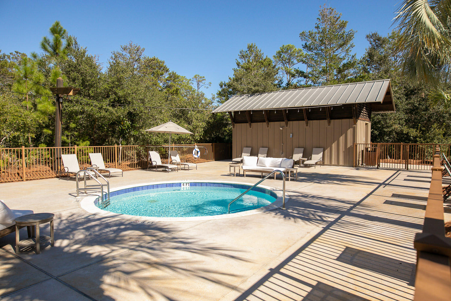 REDFISH VILLAGE - Residential