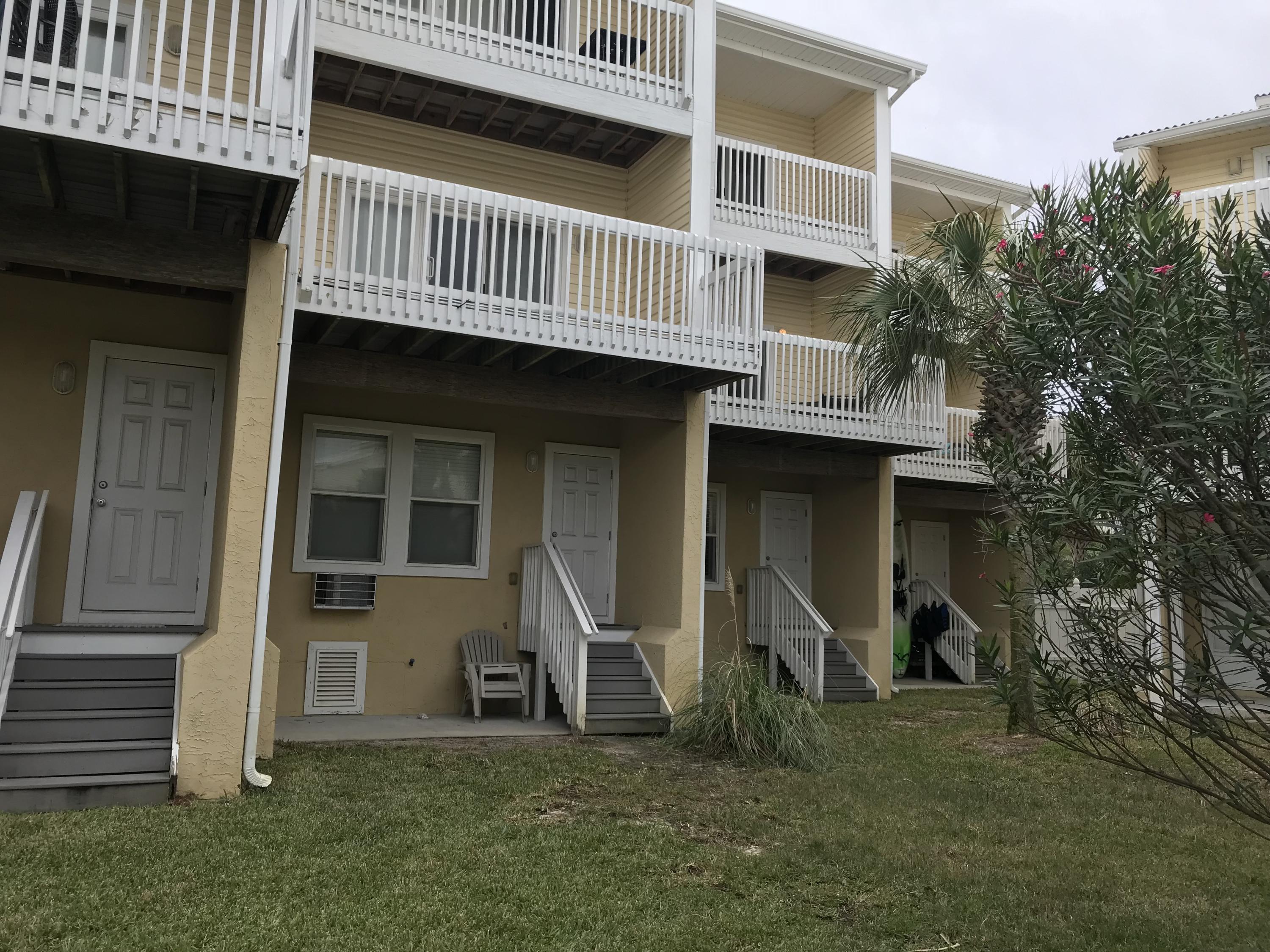 PARADISE POINT T/H - Residential Lease