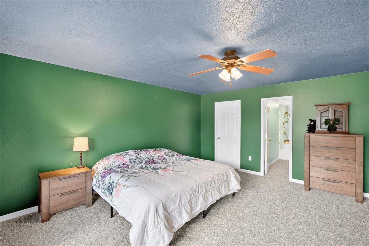 WESTVIEW ESTATES - Residential