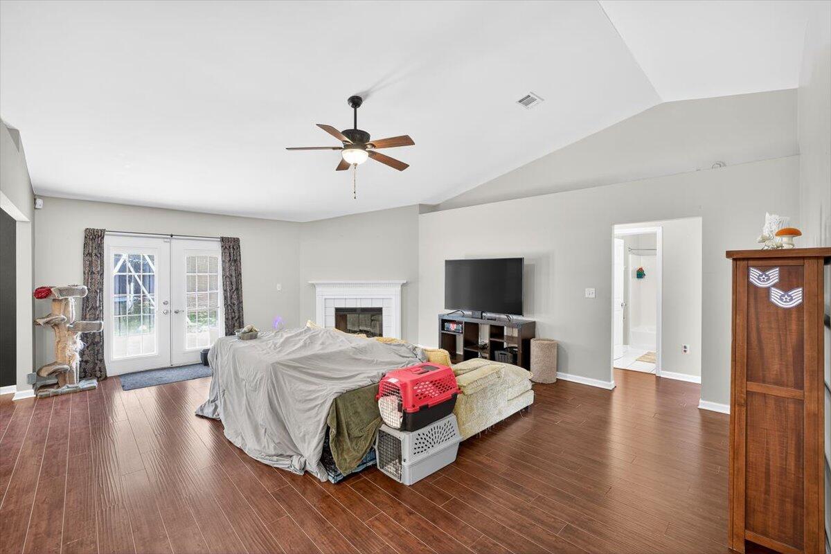 WESTVIEW ESTATES - Residential