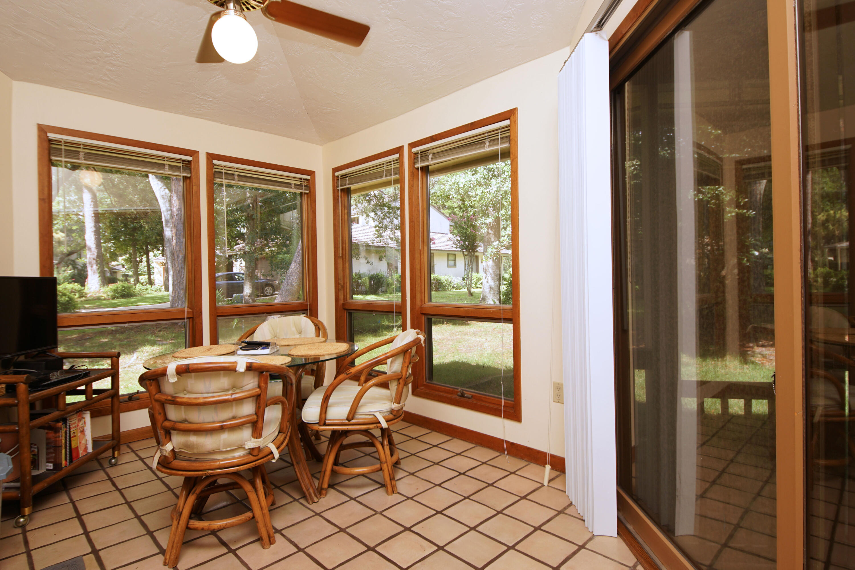 VILLAS ST ANDREWS BLUEWATER BAY - Residential