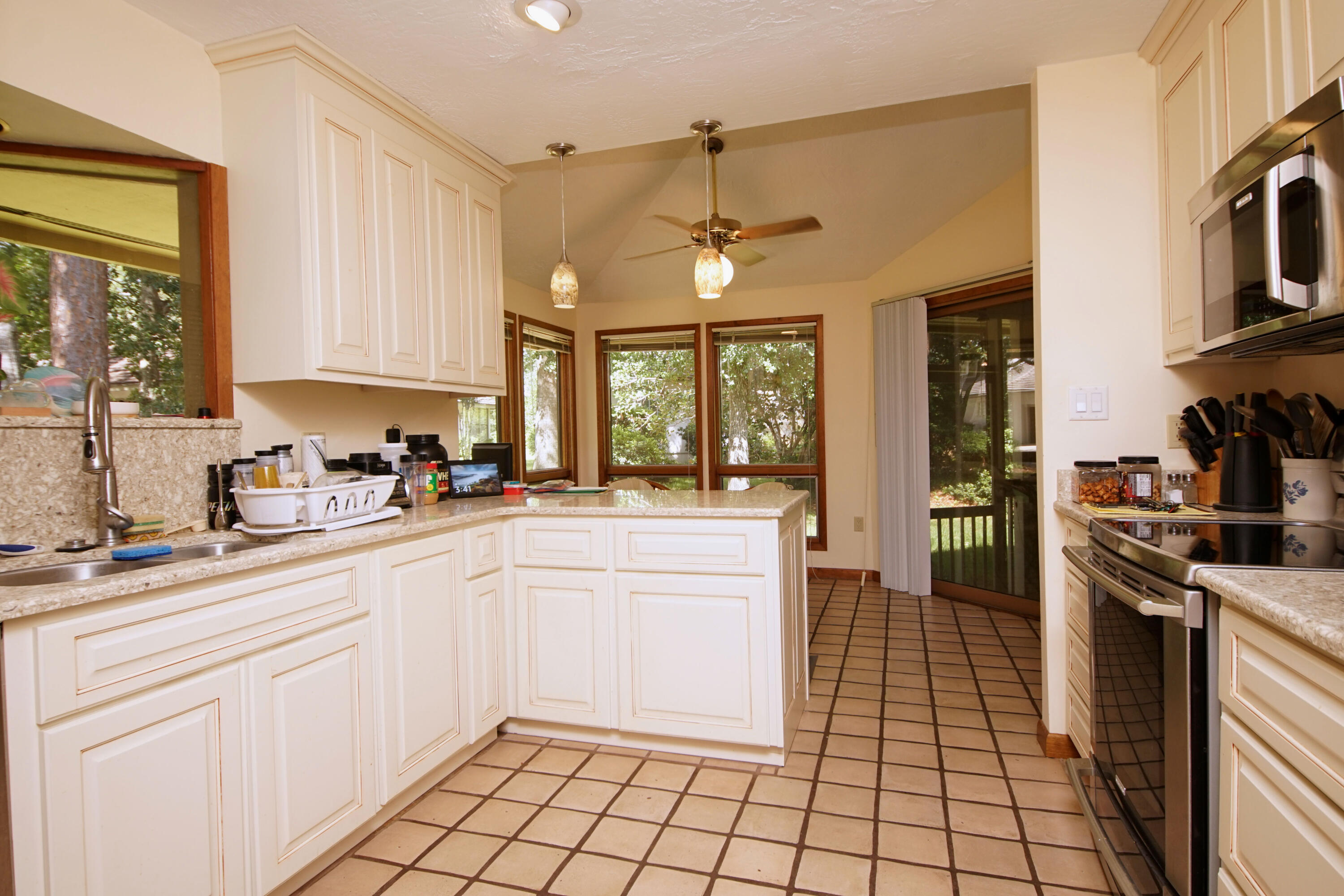 VILLAS ST ANDREWS BLUEWATER BAY - Residential