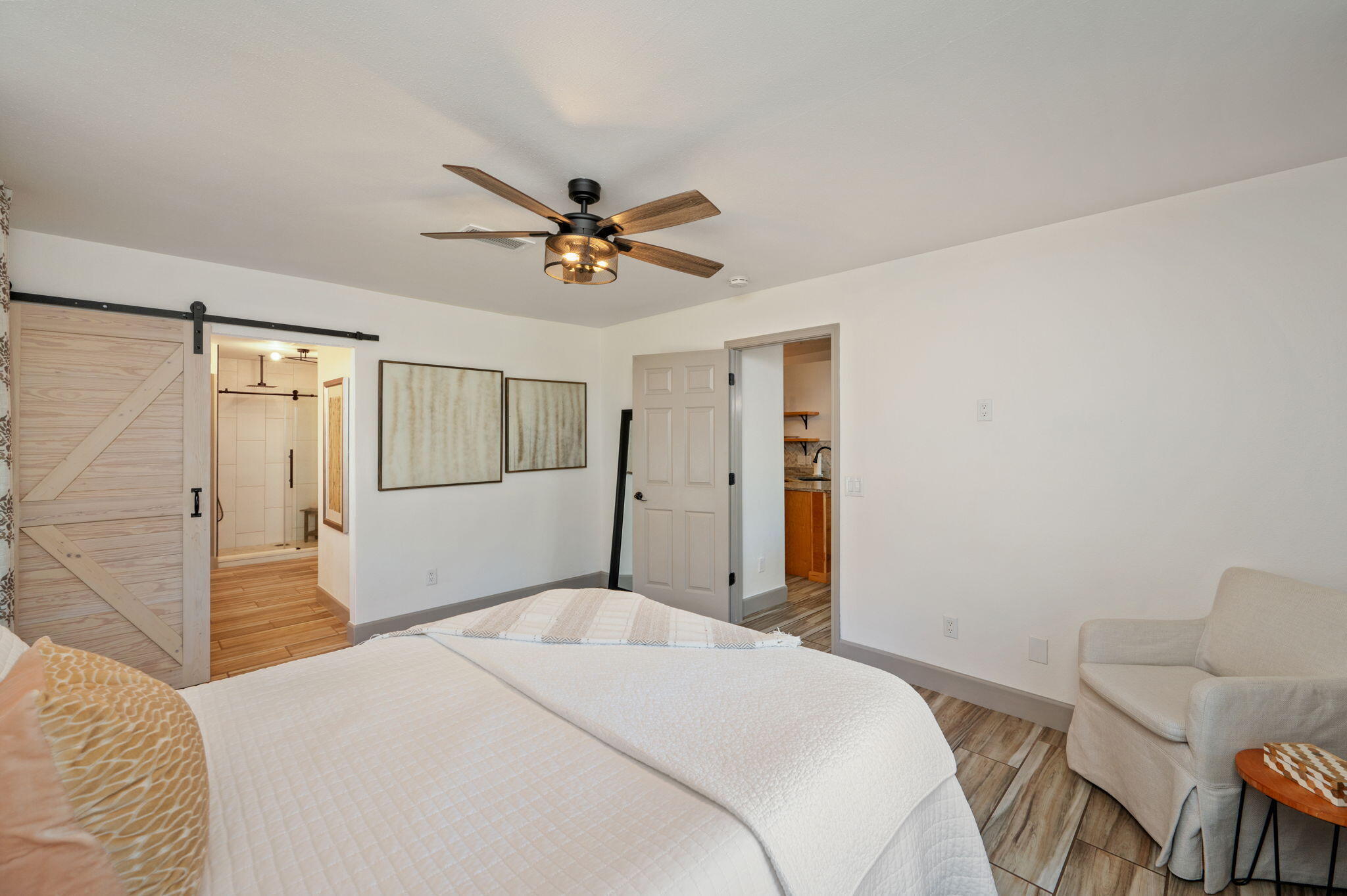 HOLLEY BY THE SEA - Residential