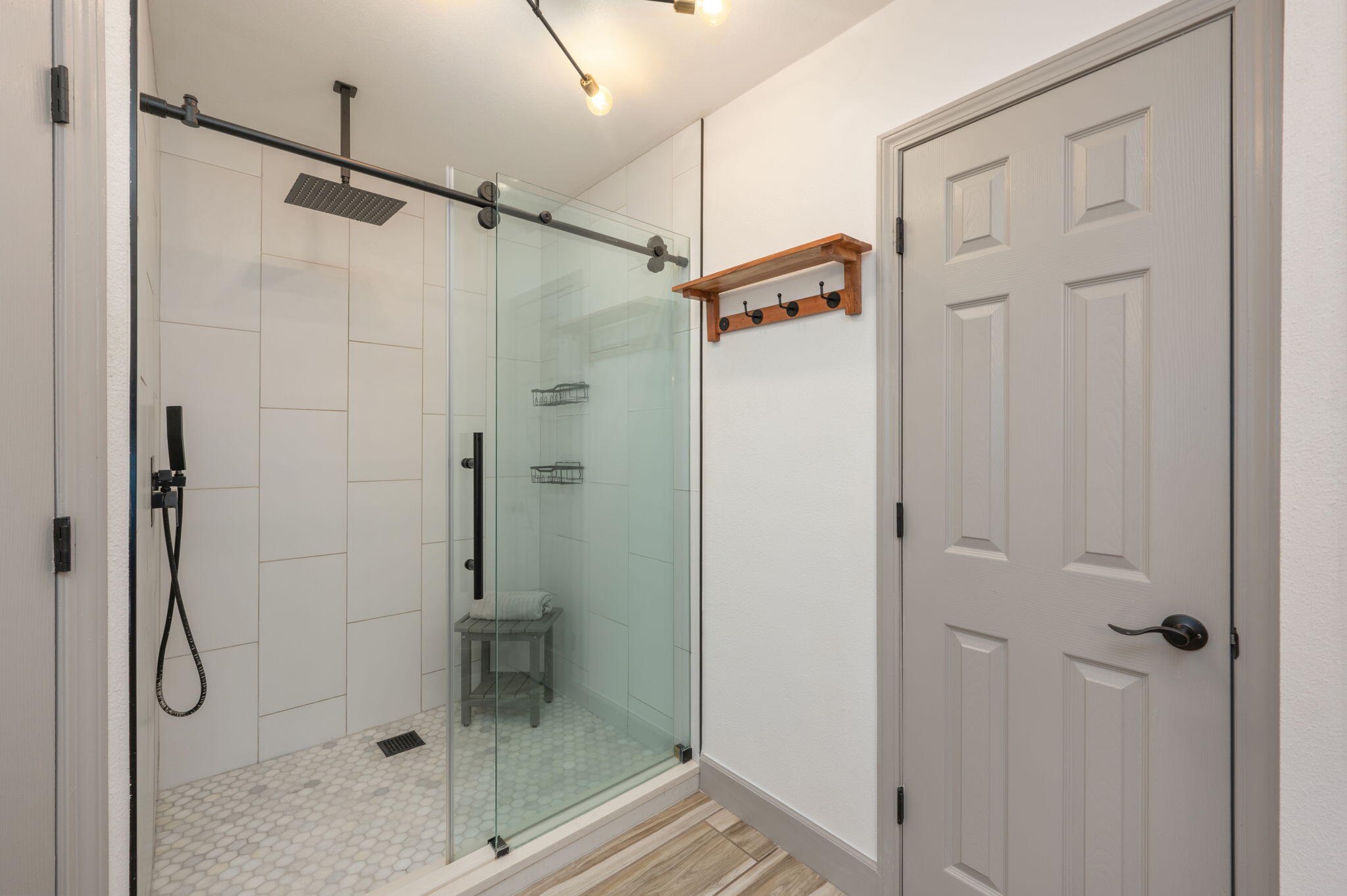 HOLLEY BY THE SEA - Residential