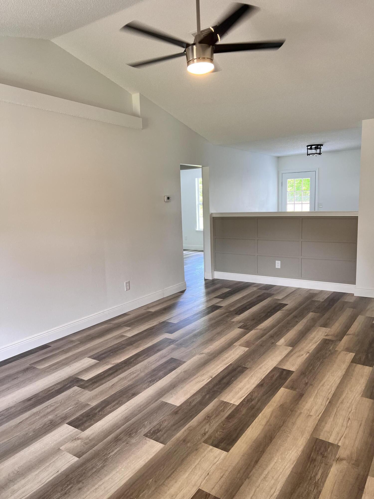 PLANTATION WOODS - Residential