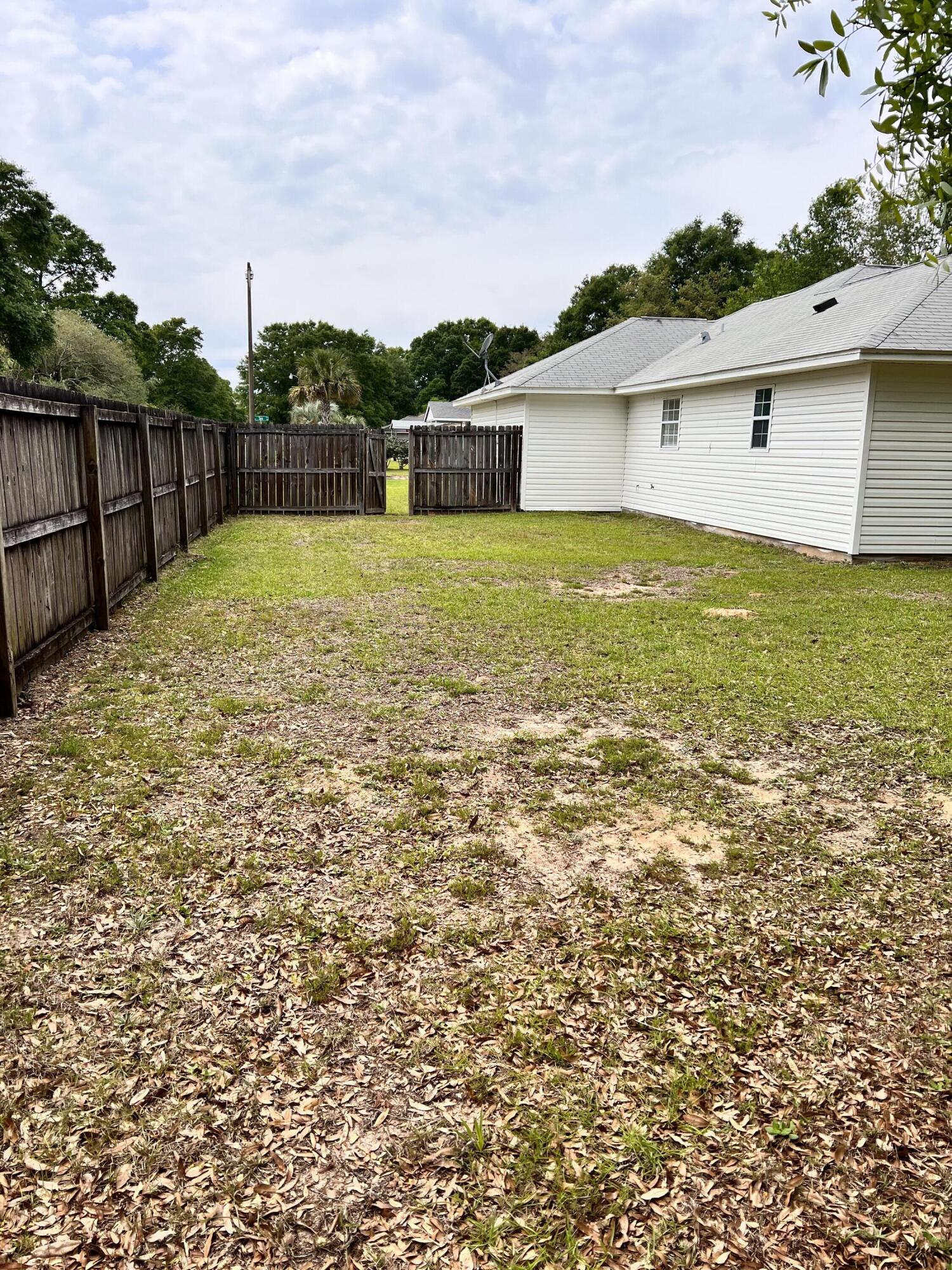 PLANTATION WOODS - Residential