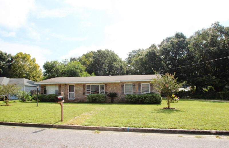 EDNEYS 2ND ADDN - Residential