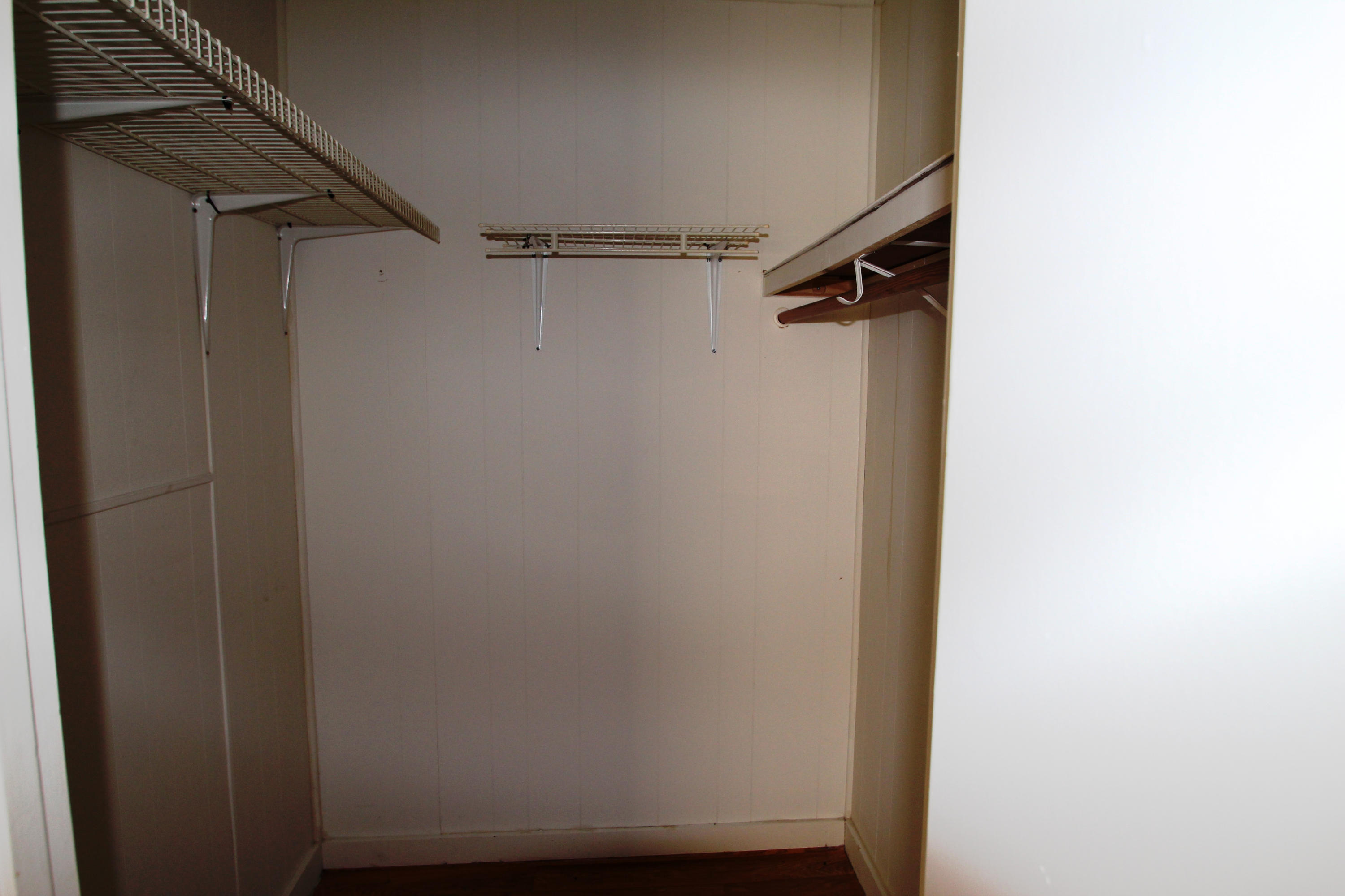 EDNEYS 2ND ADDN - Residential