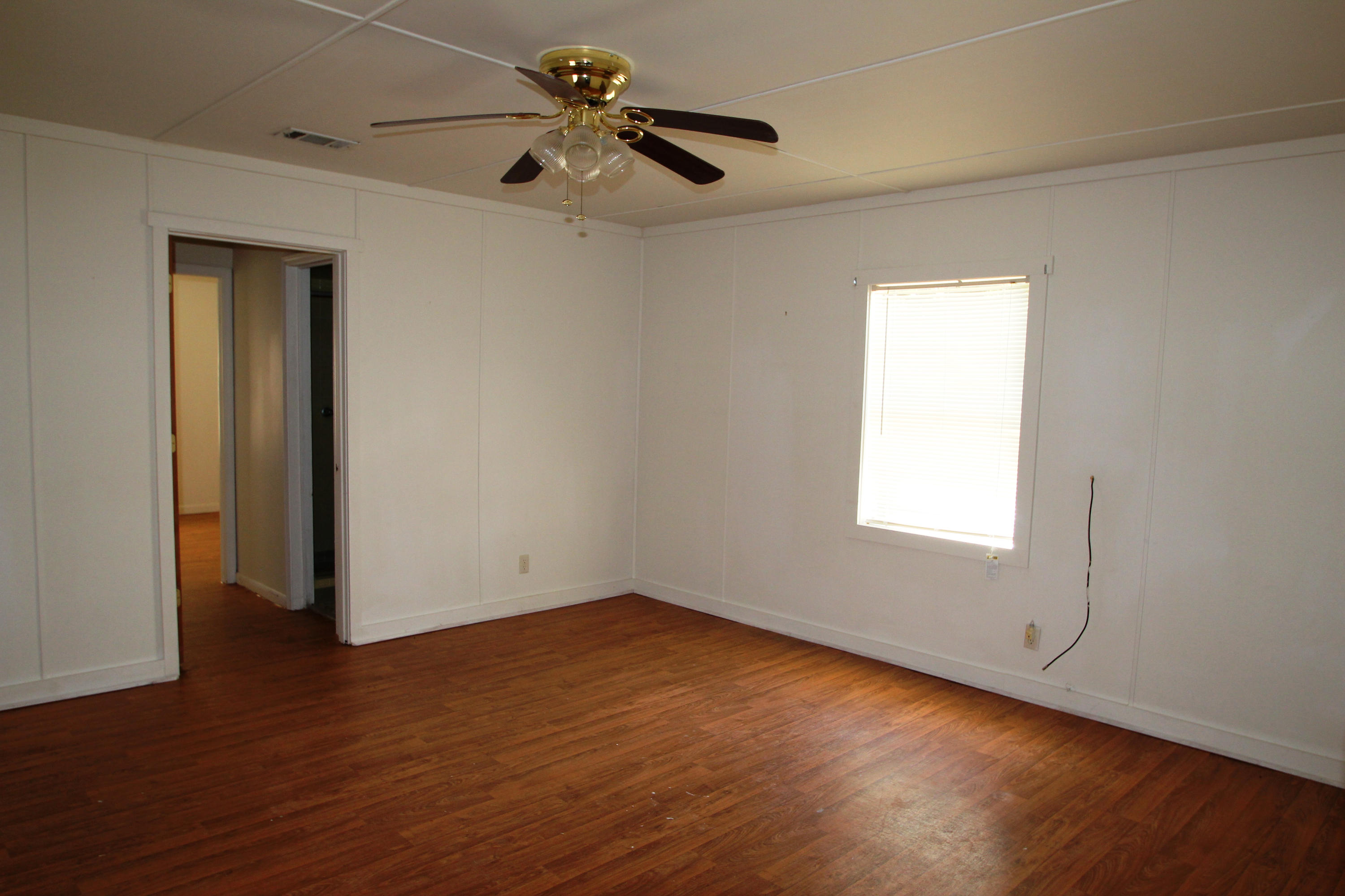 EDNEYS 2ND ADDN - Residential