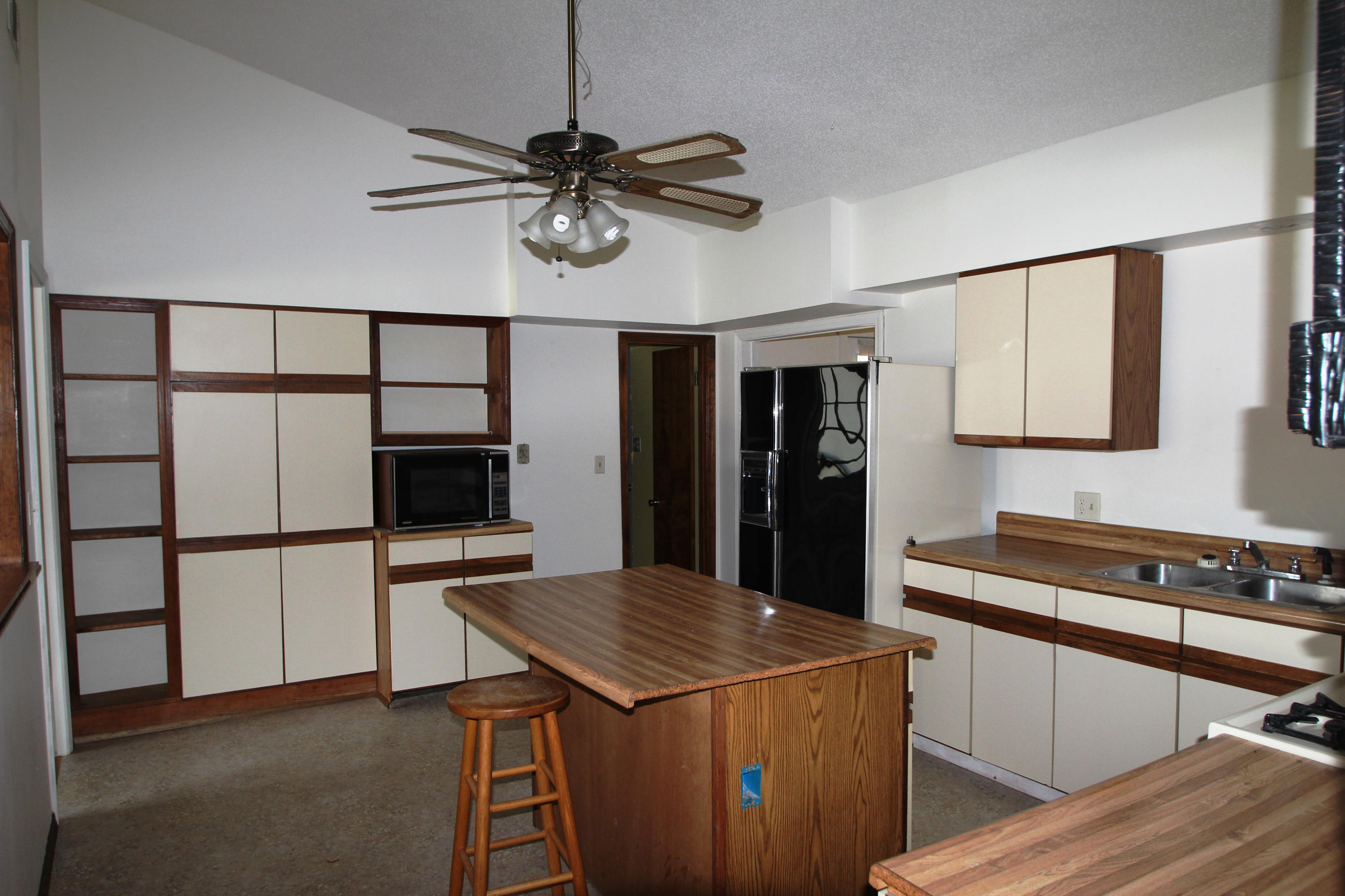 EDNEYS 2ND ADDN - Residential