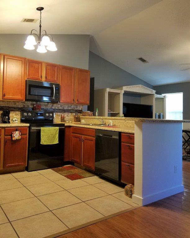 OAKWOOD LAKES ESTATES, UNIT 7 - Residential