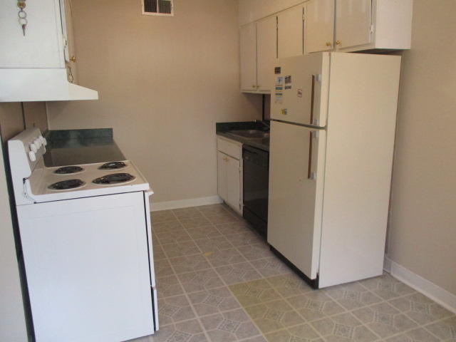 PIER ONE CONDO - Residential Lease