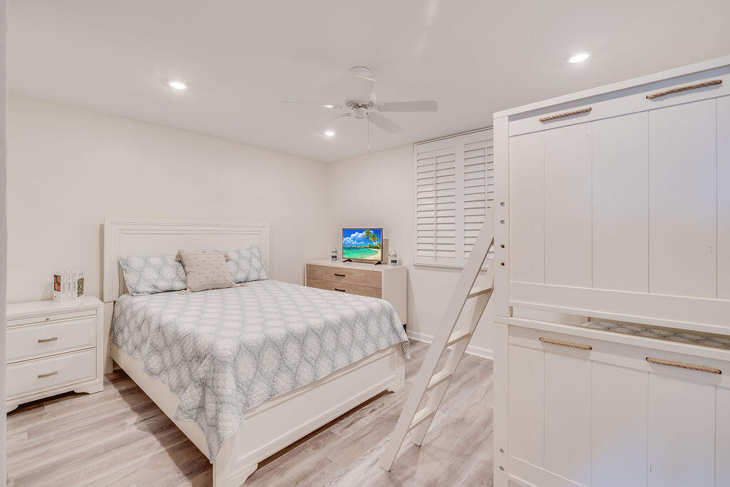 DOLPHIN POINT CONDO - Residential