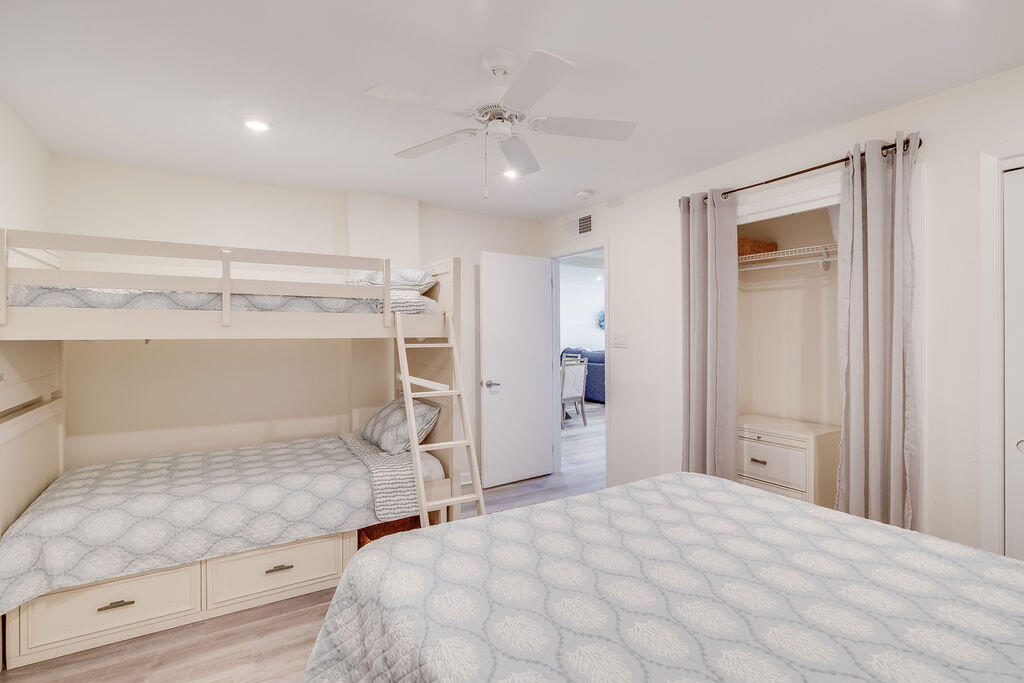 DOLPHIN POINT CONDO - Residential