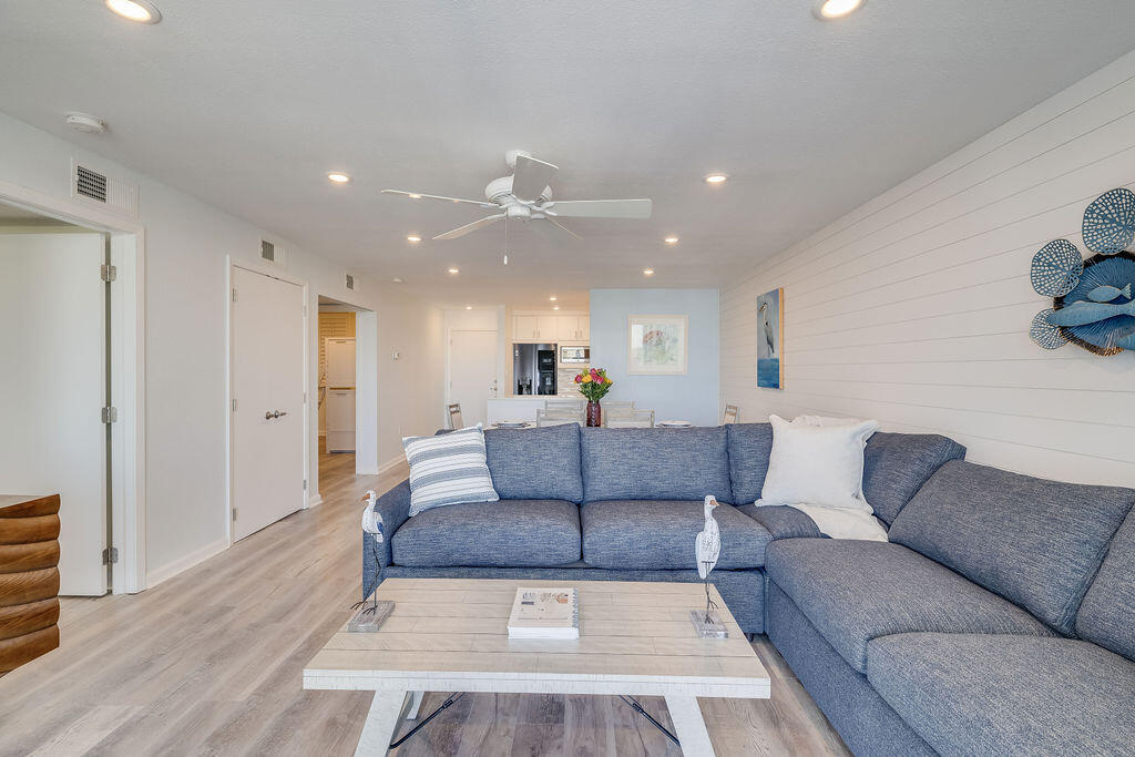 DOLPHIN POINT CONDO - Residential