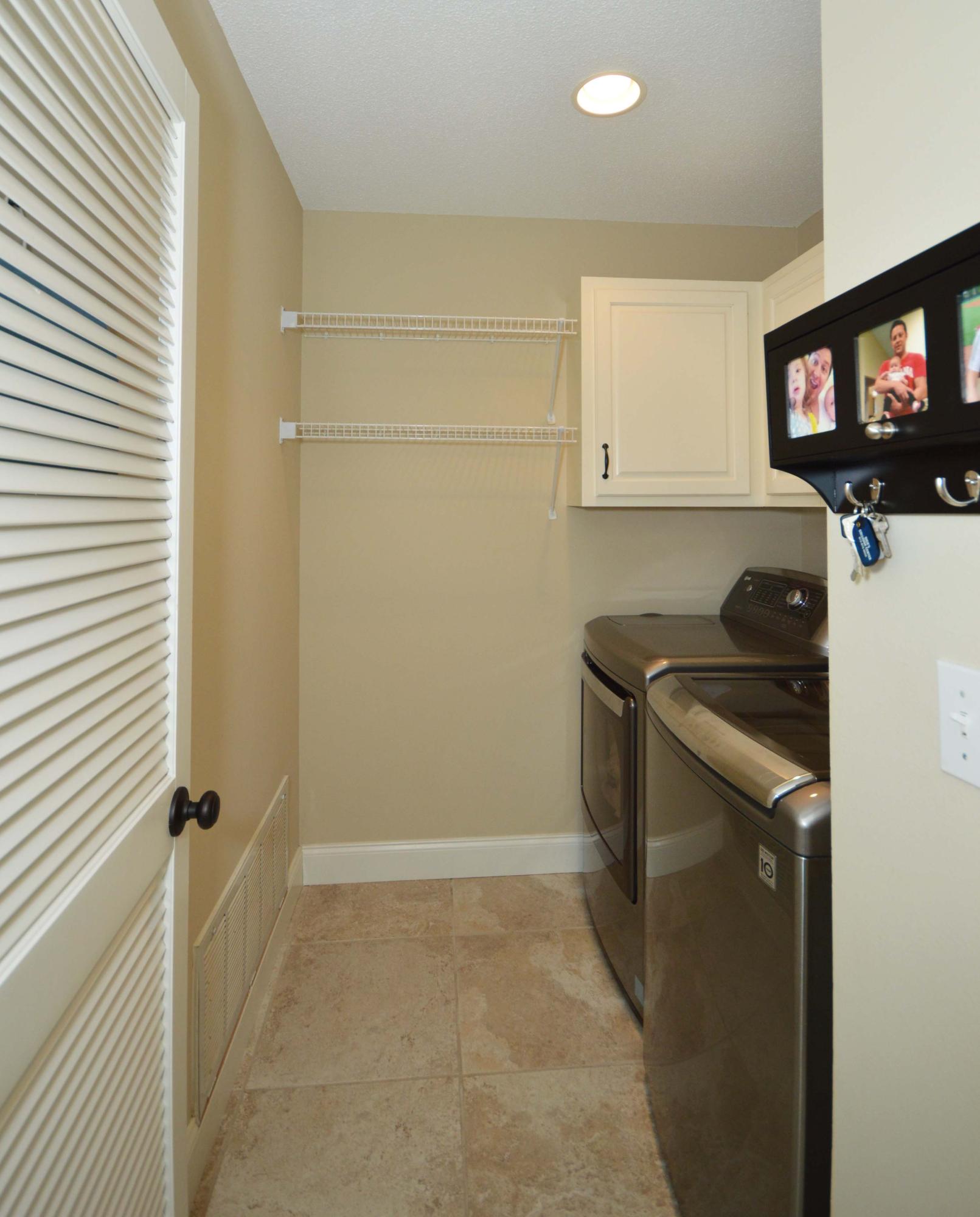 RIDGE WOOD MANOR - Residential