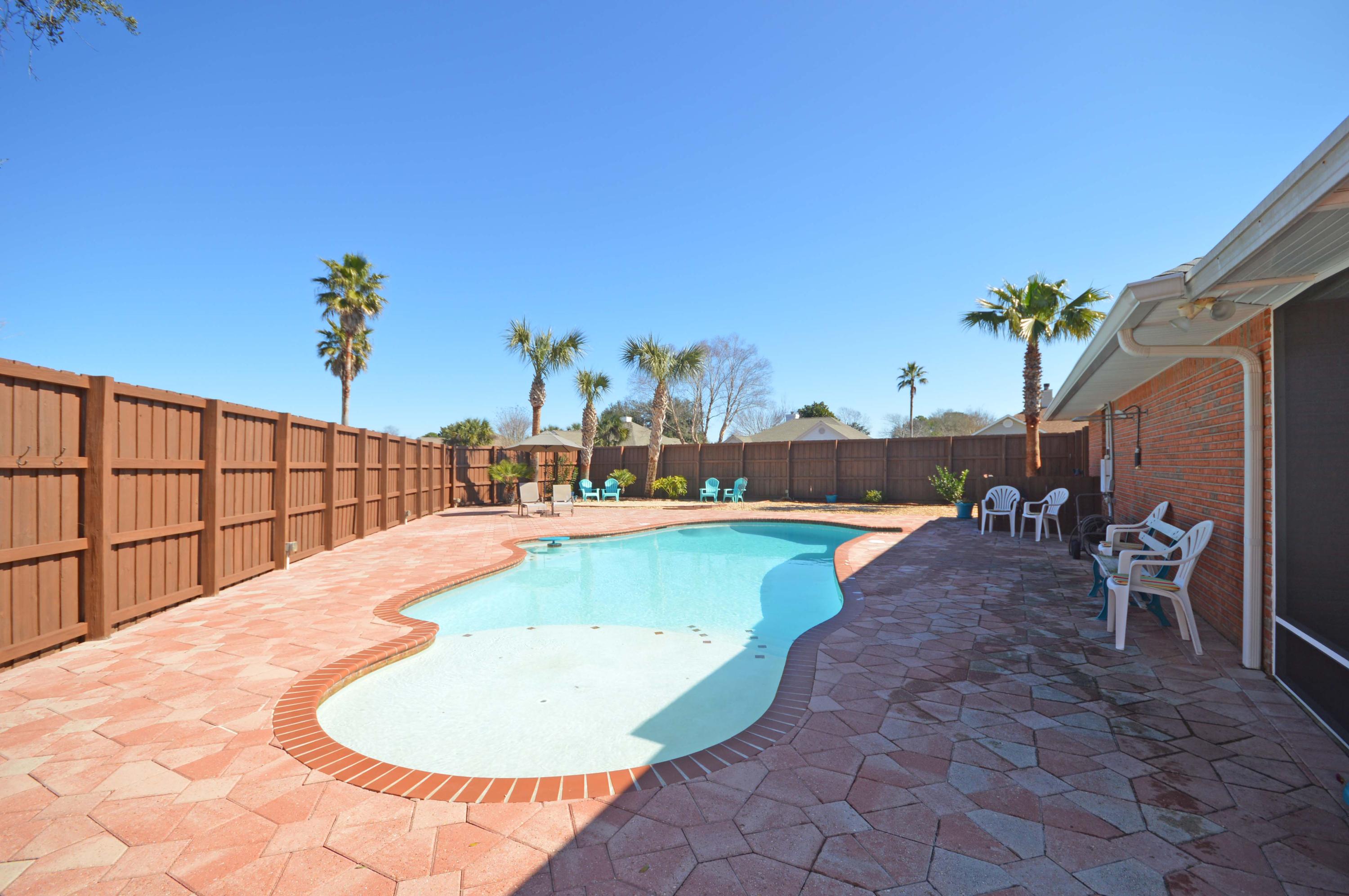 RIDGE WOOD MANOR - Residential