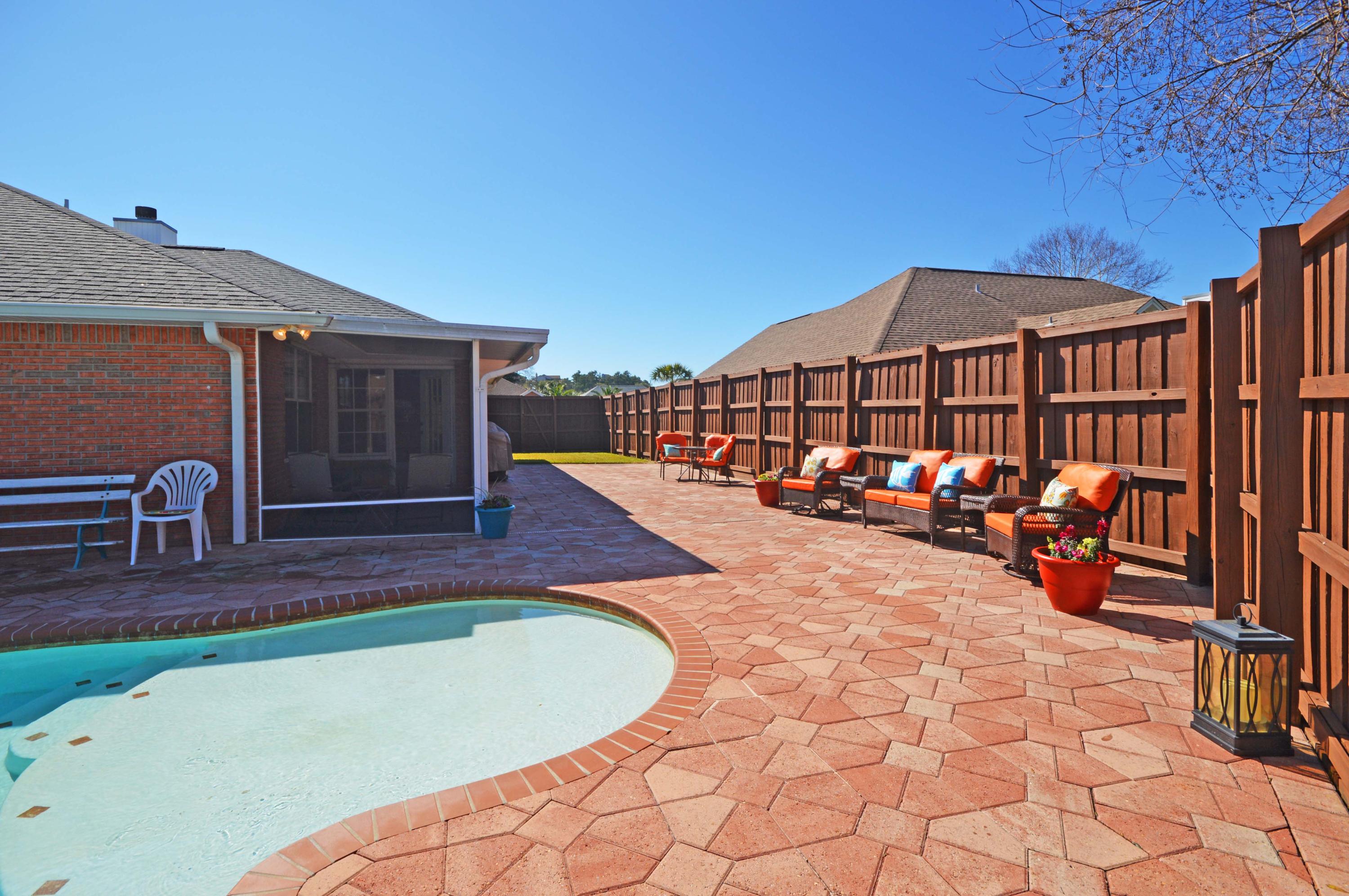 RIDGE WOOD MANOR - Residential