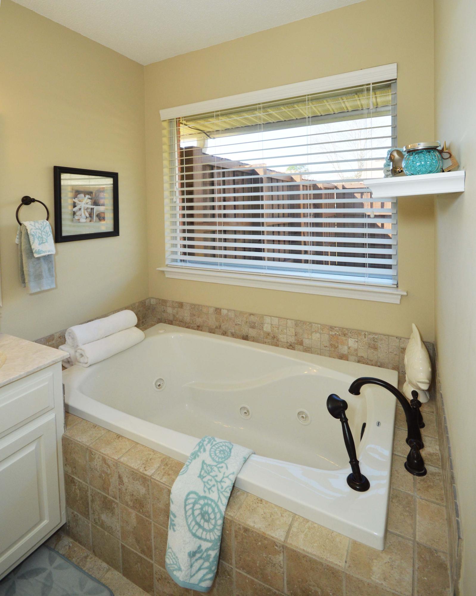 RIDGE WOOD MANOR - Residential