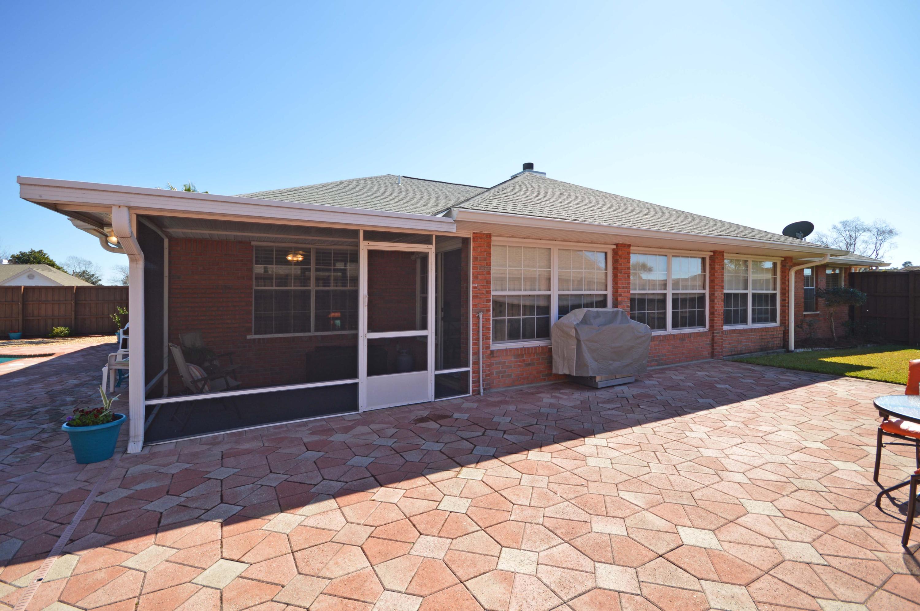 RIDGE WOOD MANOR - Residential