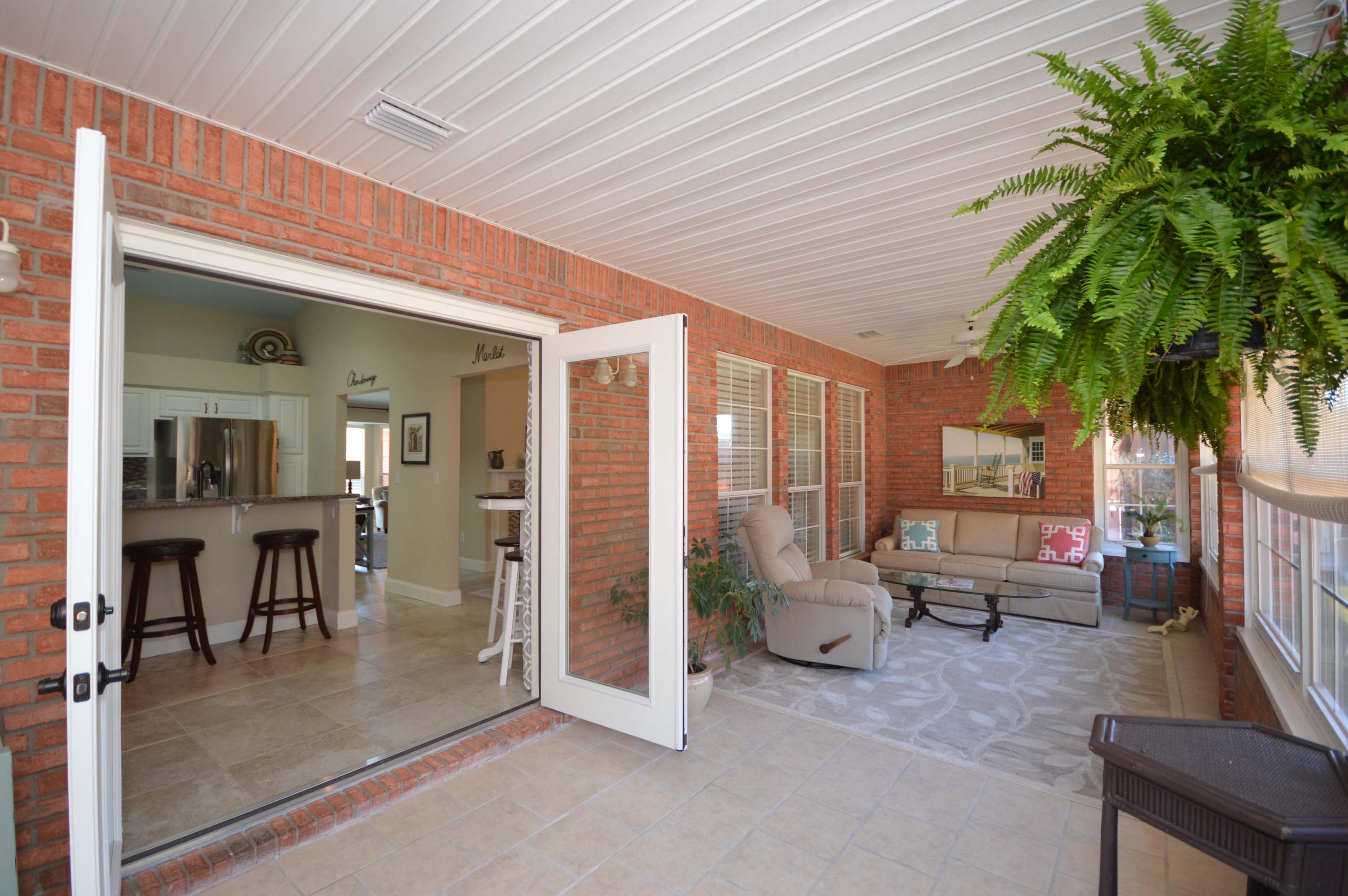 RIDGE WOOD MANOR - Residential