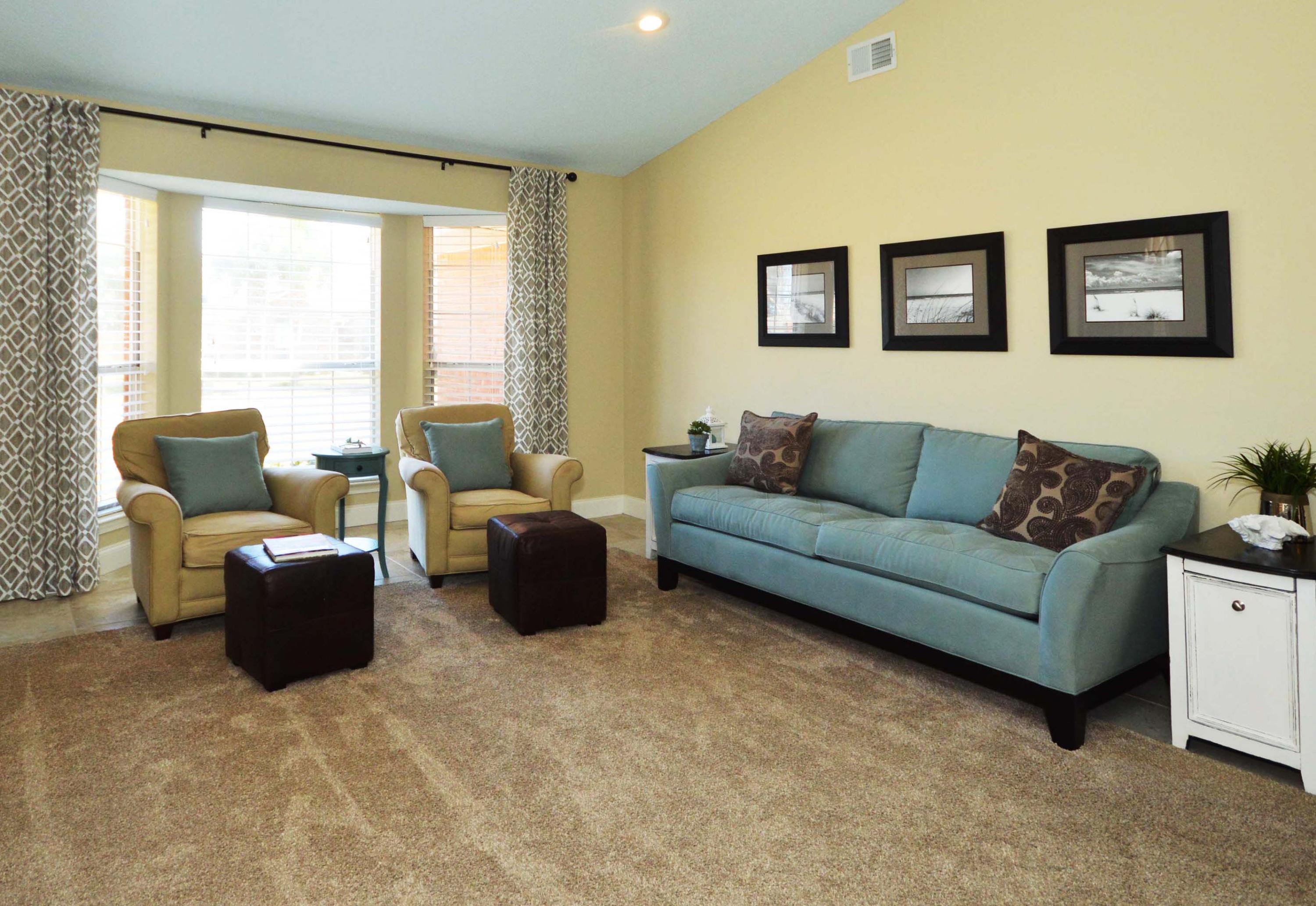 RIDGE WOOD MANOR - Residential