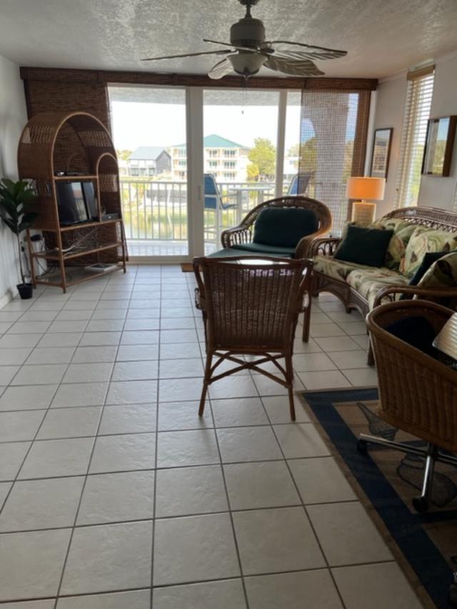 DOLPHIN POINT CONDO - Residential Lease