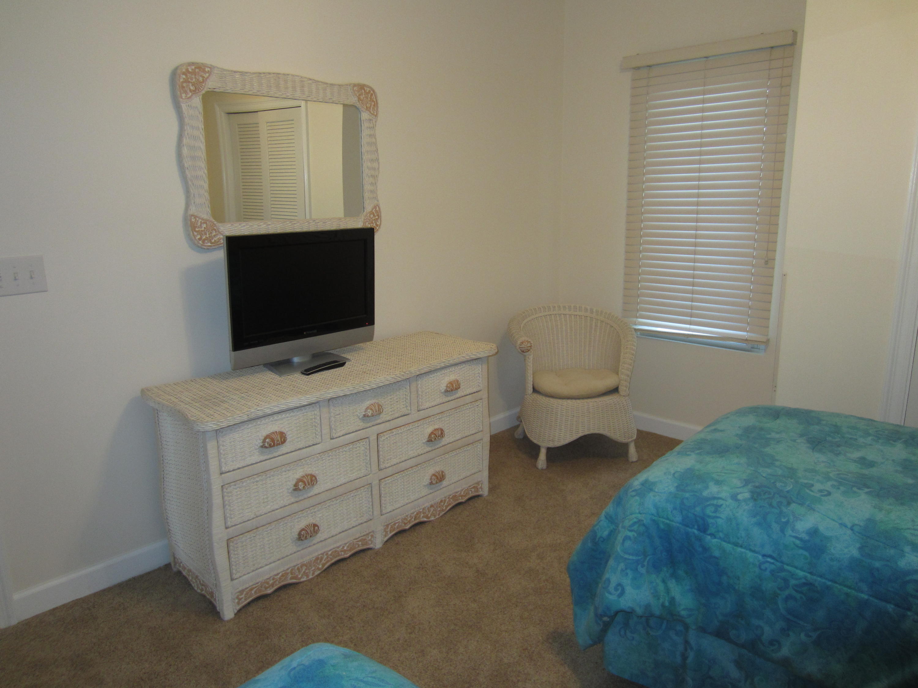 STERLING SHORESSterling Shores Condo - Residential