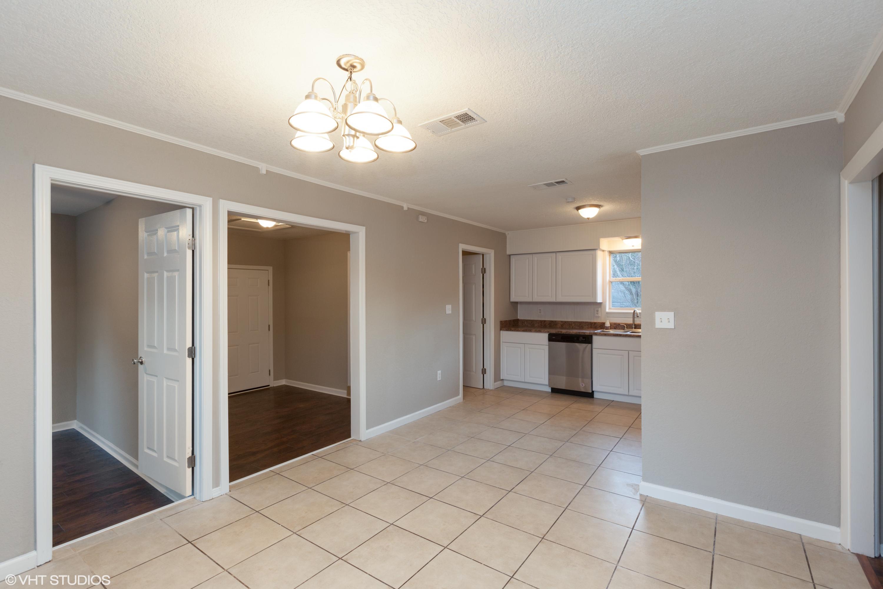 NO RECORDED SUBDIVISION - Residential