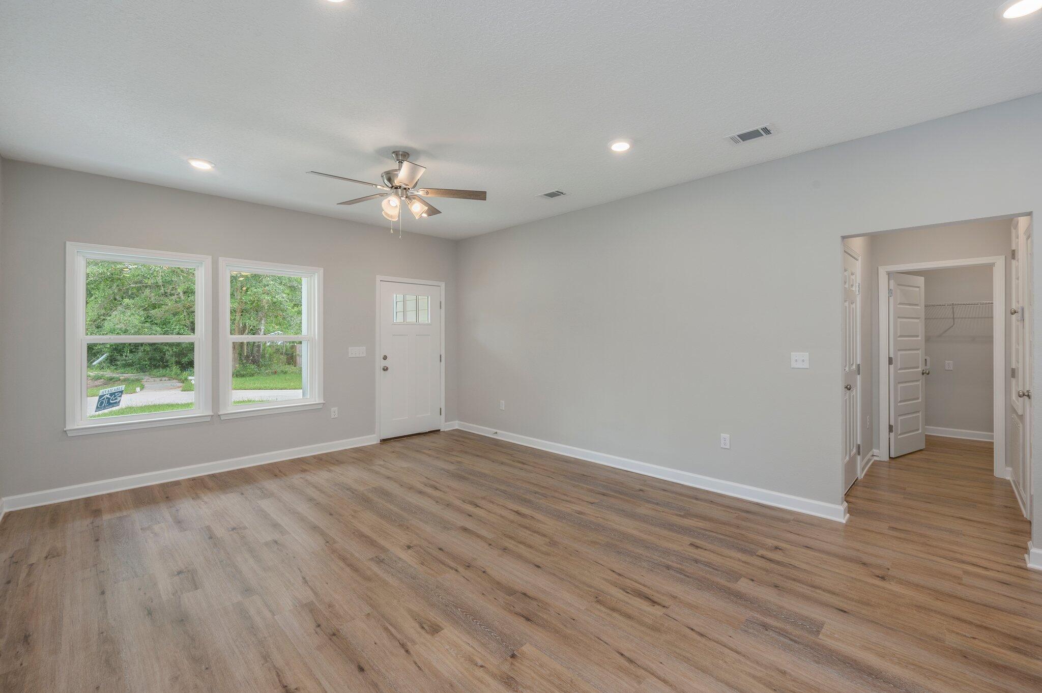 Live Oak Cottages - Residential