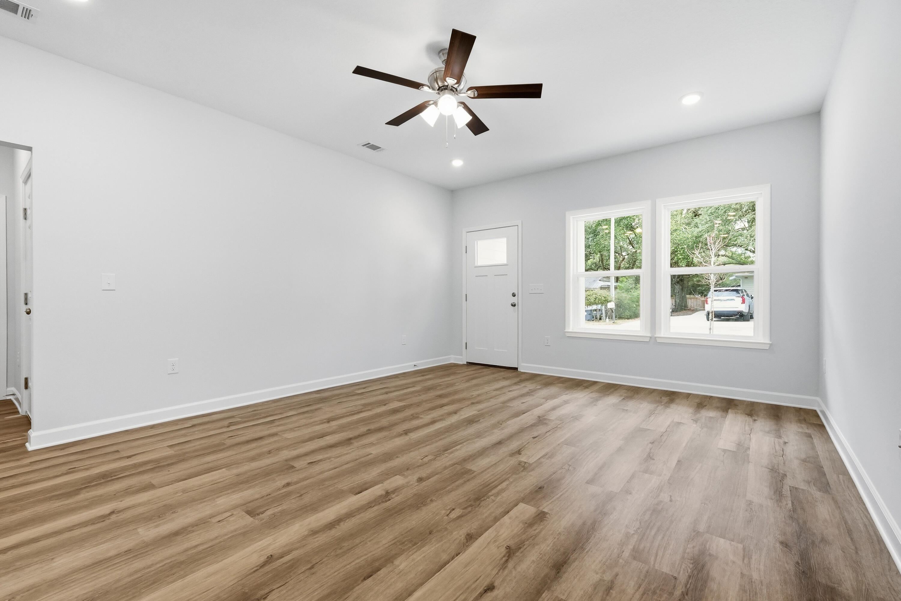 Live Oak Cottages - Residential