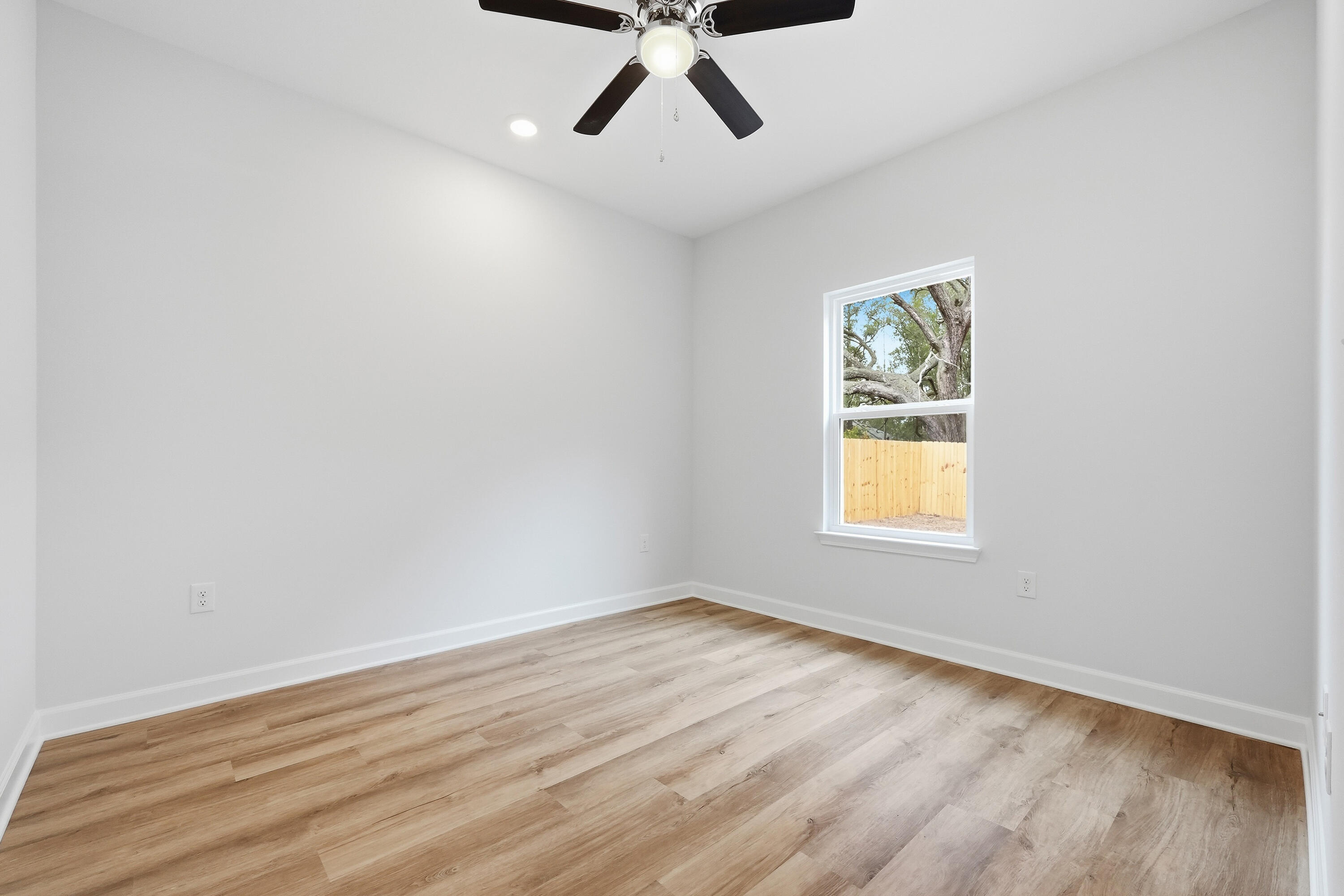 Live Oak Cottages - Residential