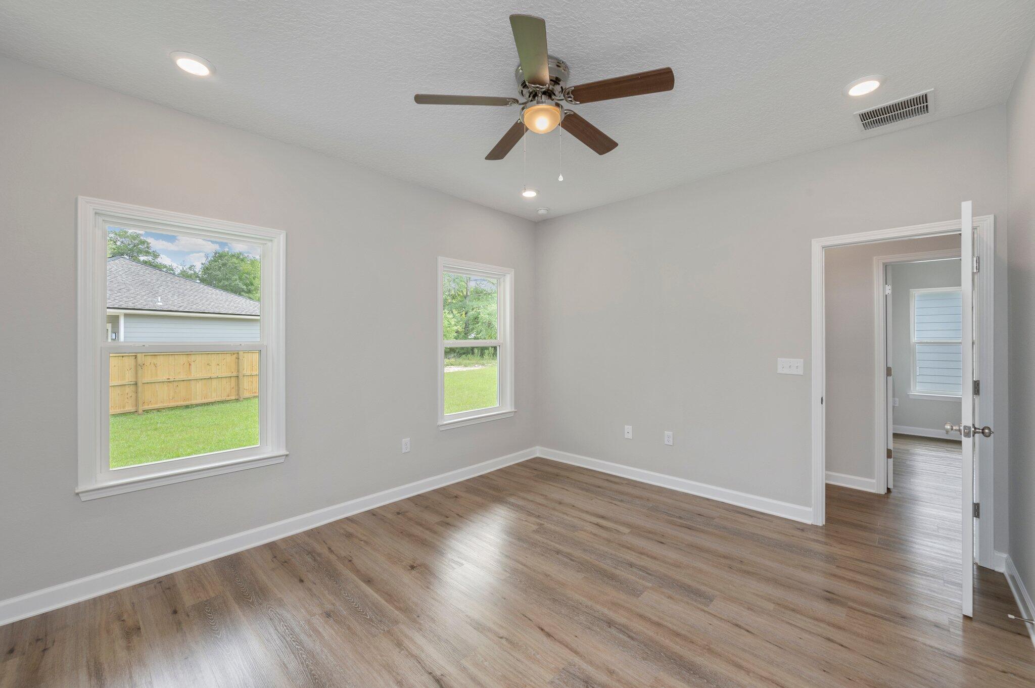 Live Oak Cottages - Residential