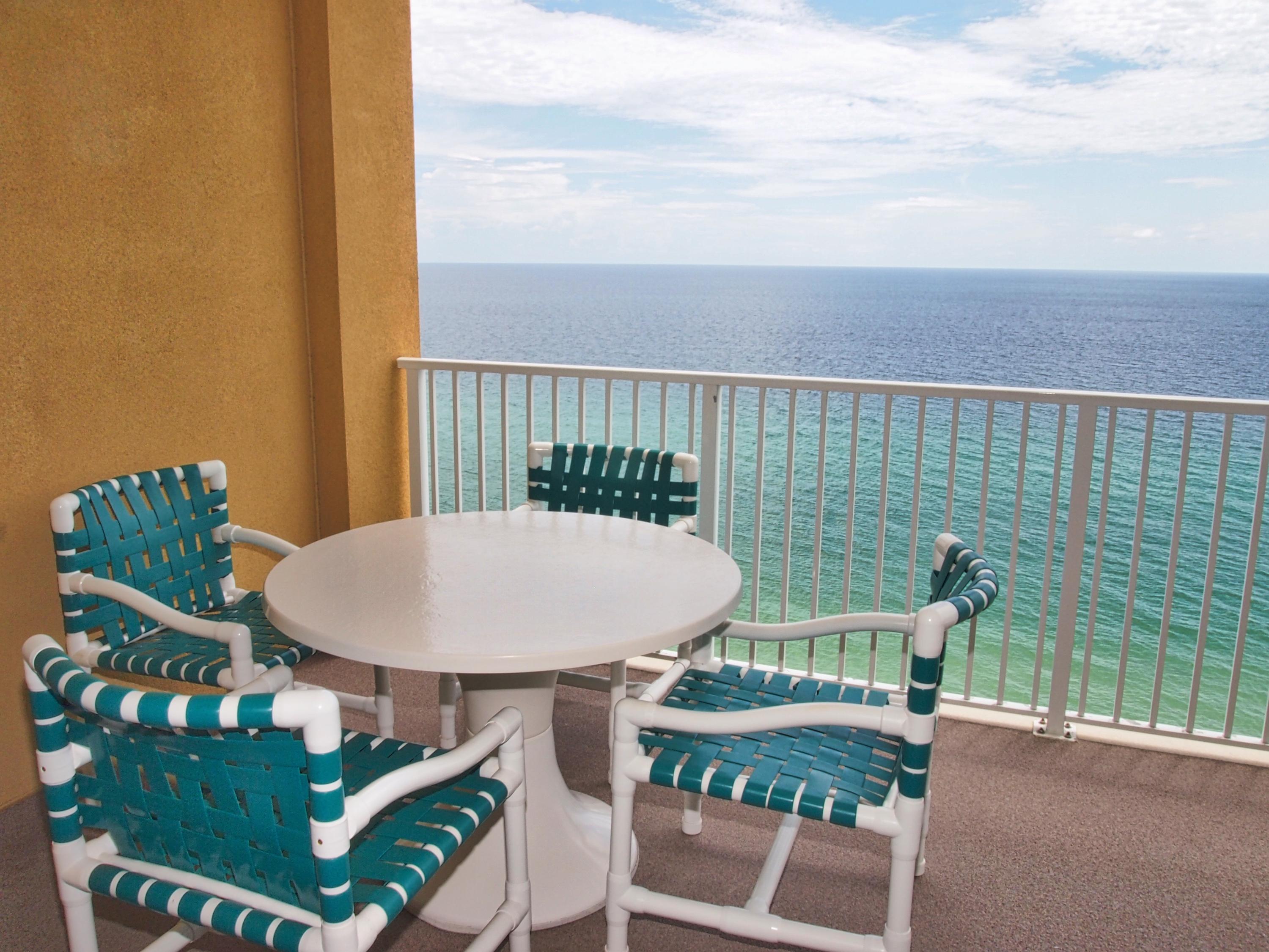 TROPIC WINDS - Residential