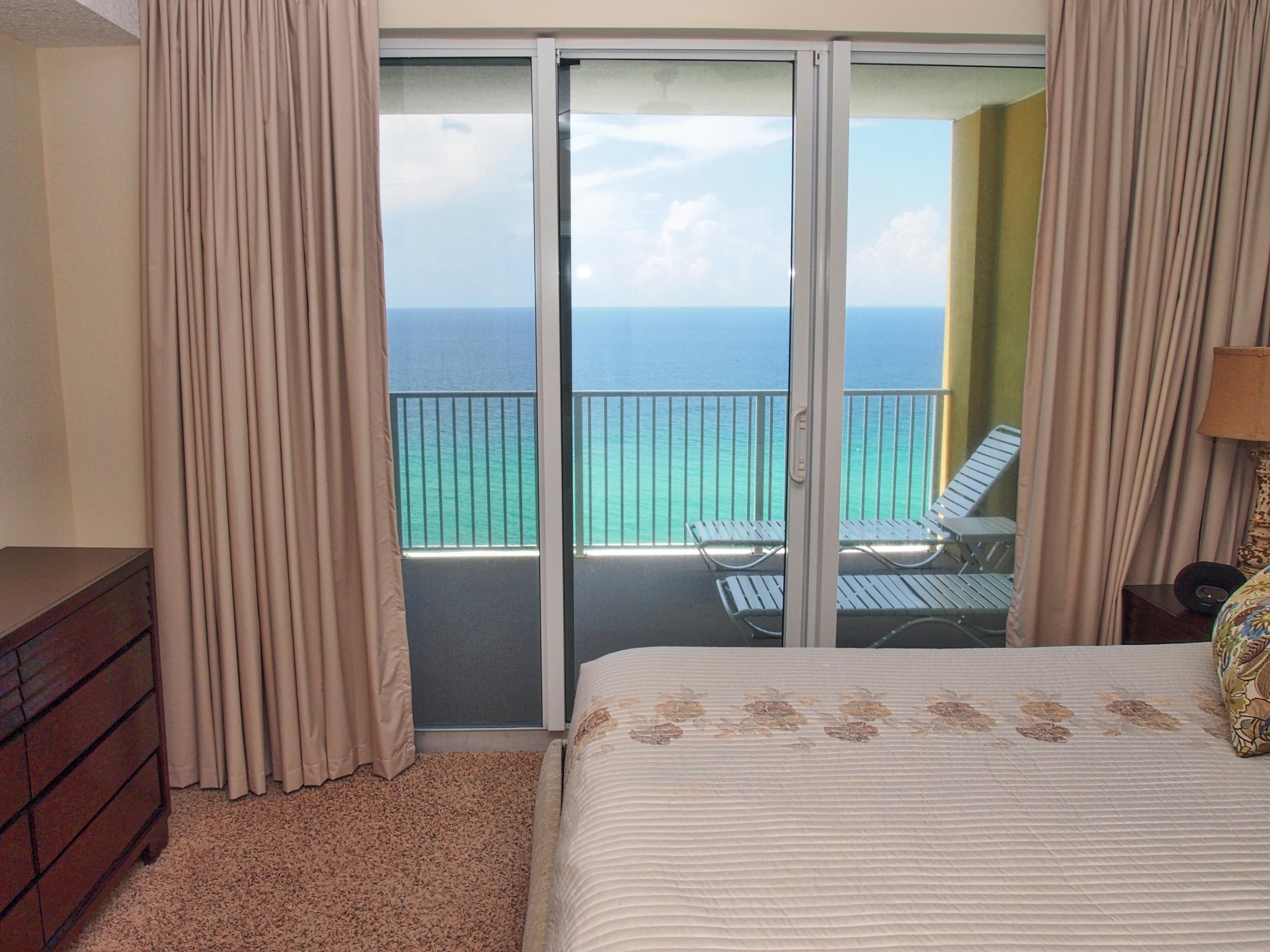 TROPIC WINDS - Residential