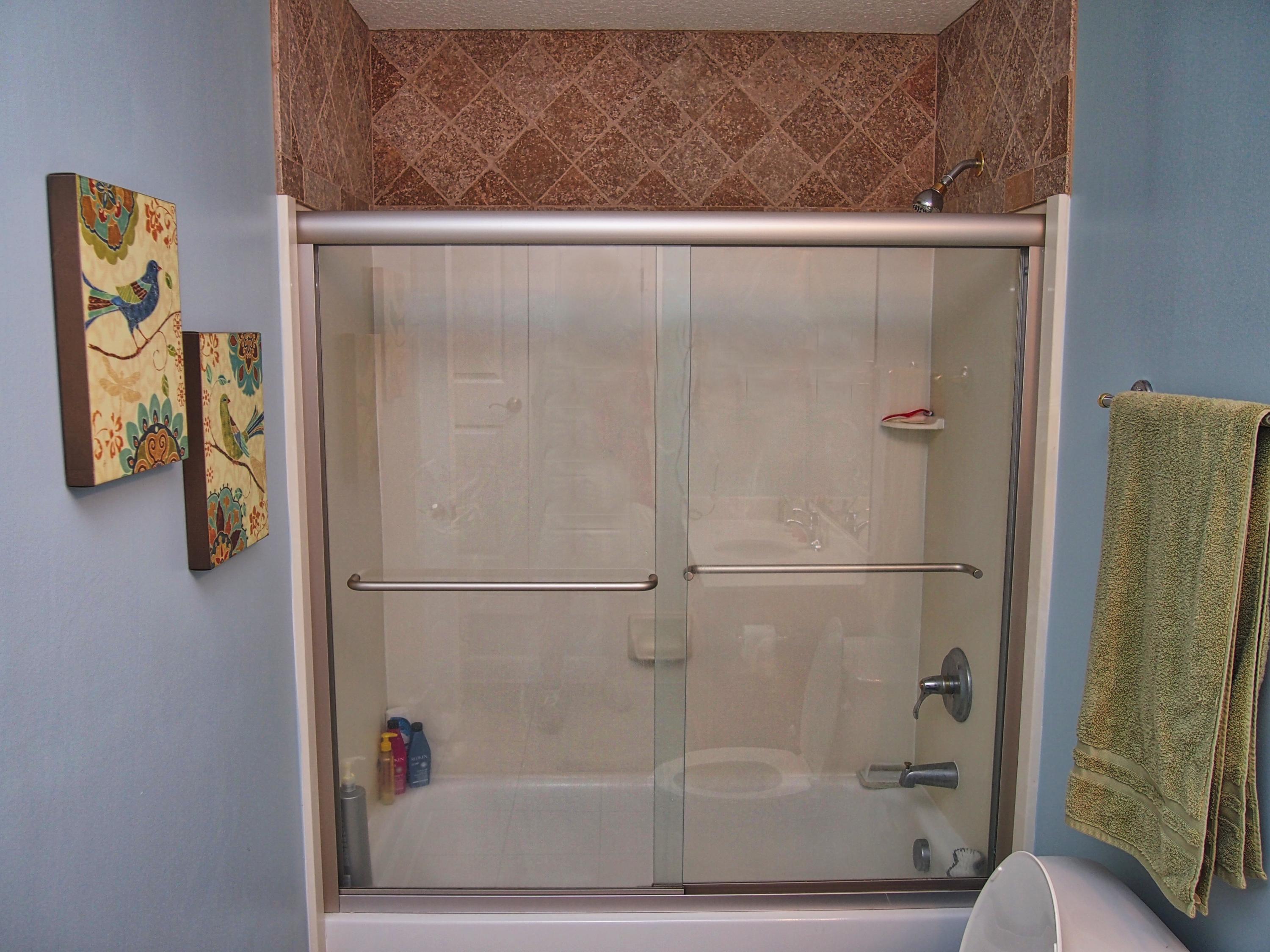 TROPIC WINDS - Residential