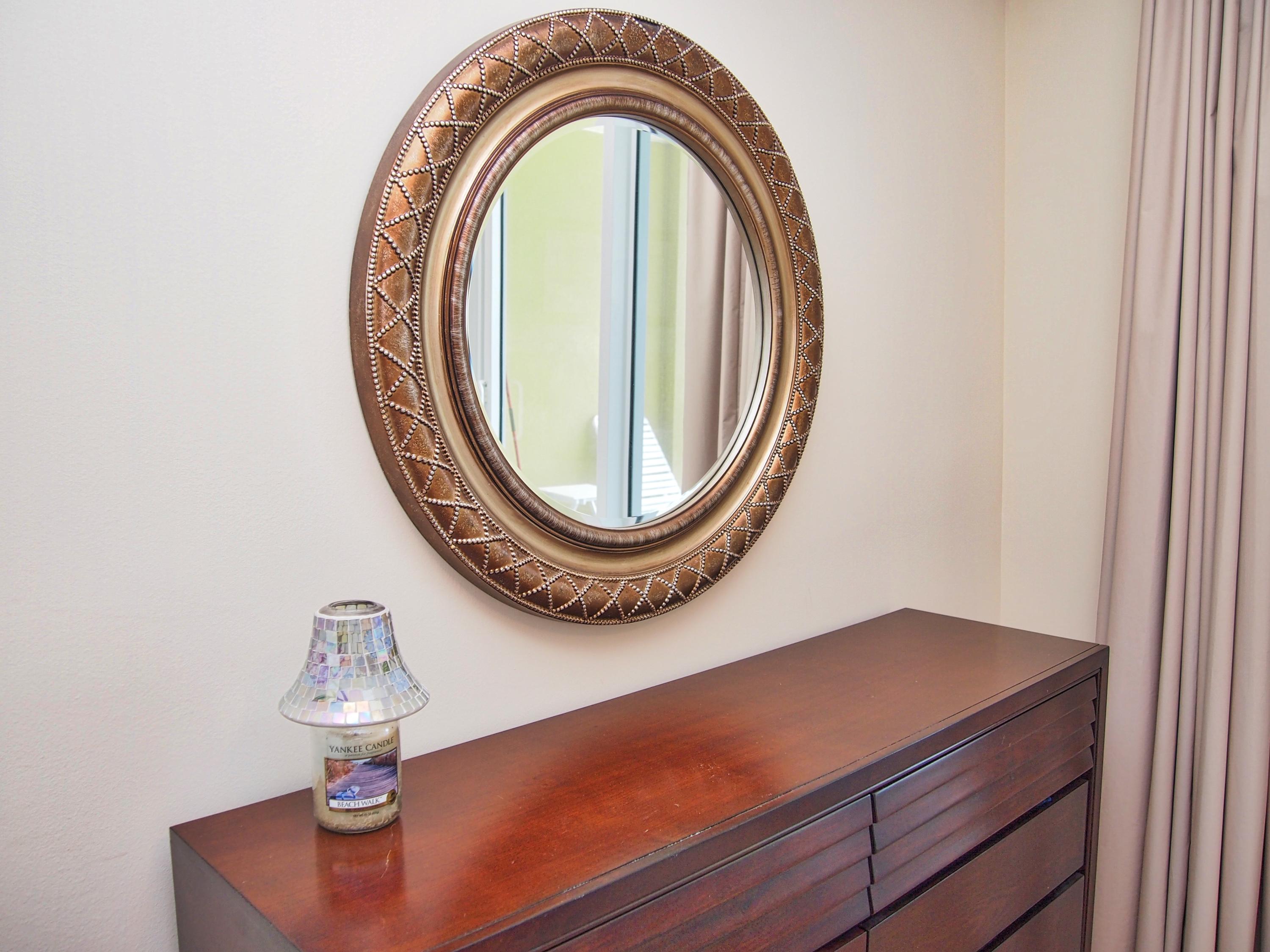 TROPIC WINDS - Residential