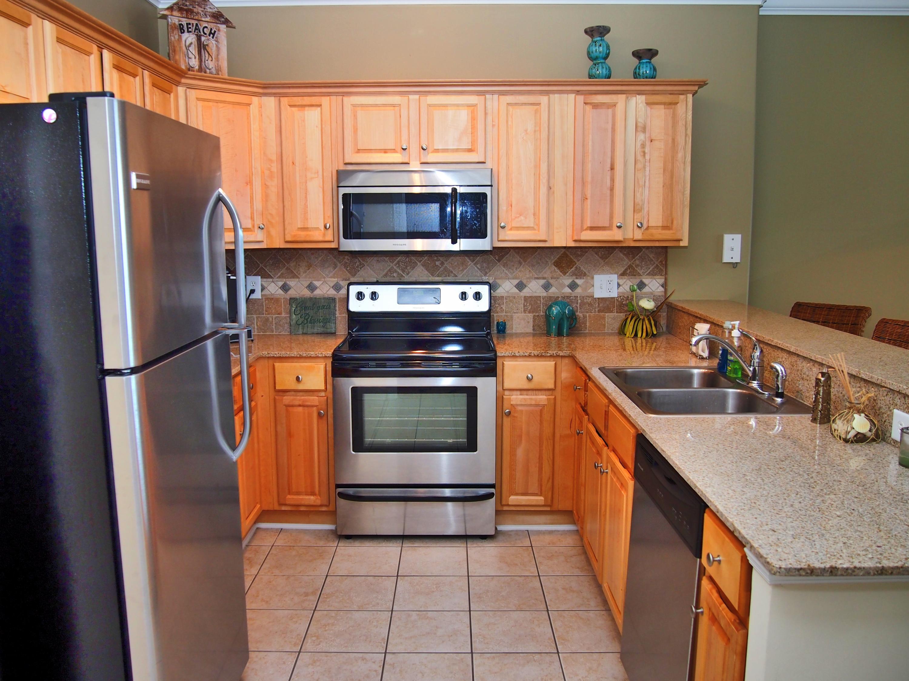 TROPIC WINDS - Residential