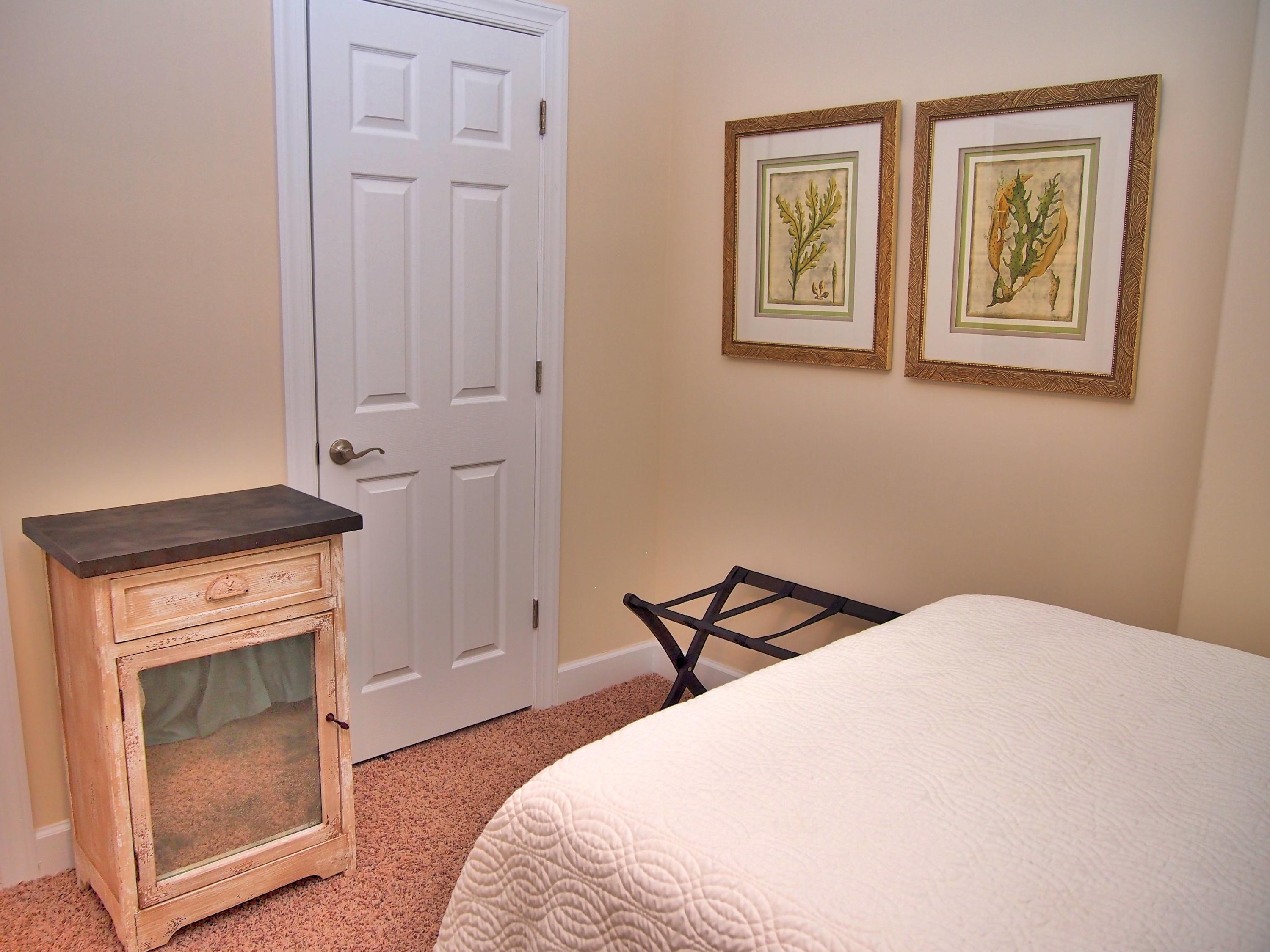 TROPIC WINDS - Residential