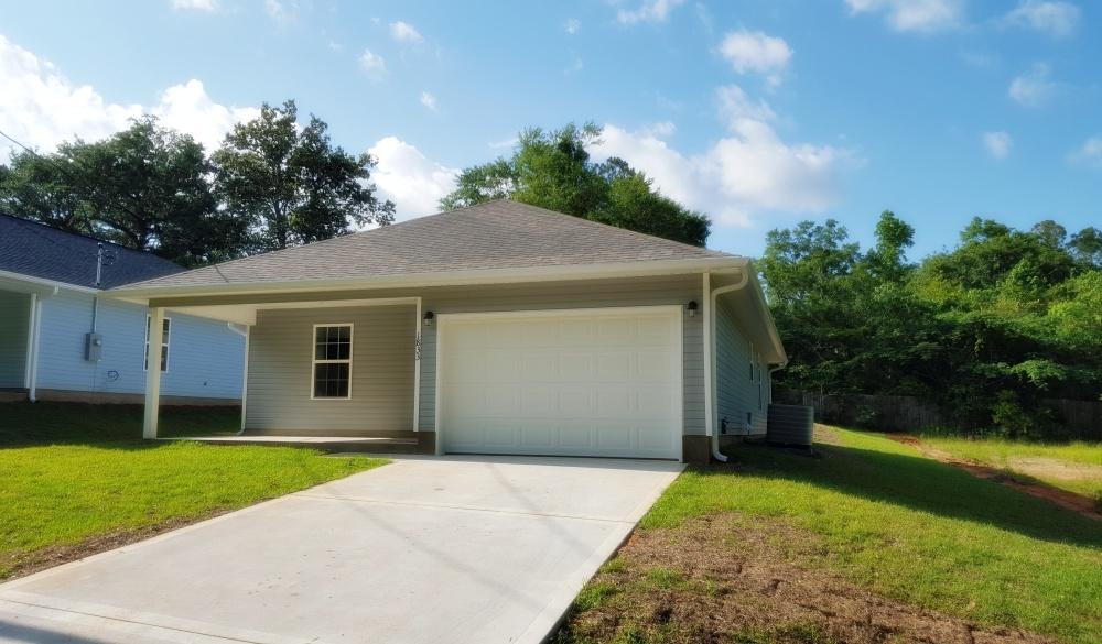 HOME INV CO OF MILLIGAN - Residential