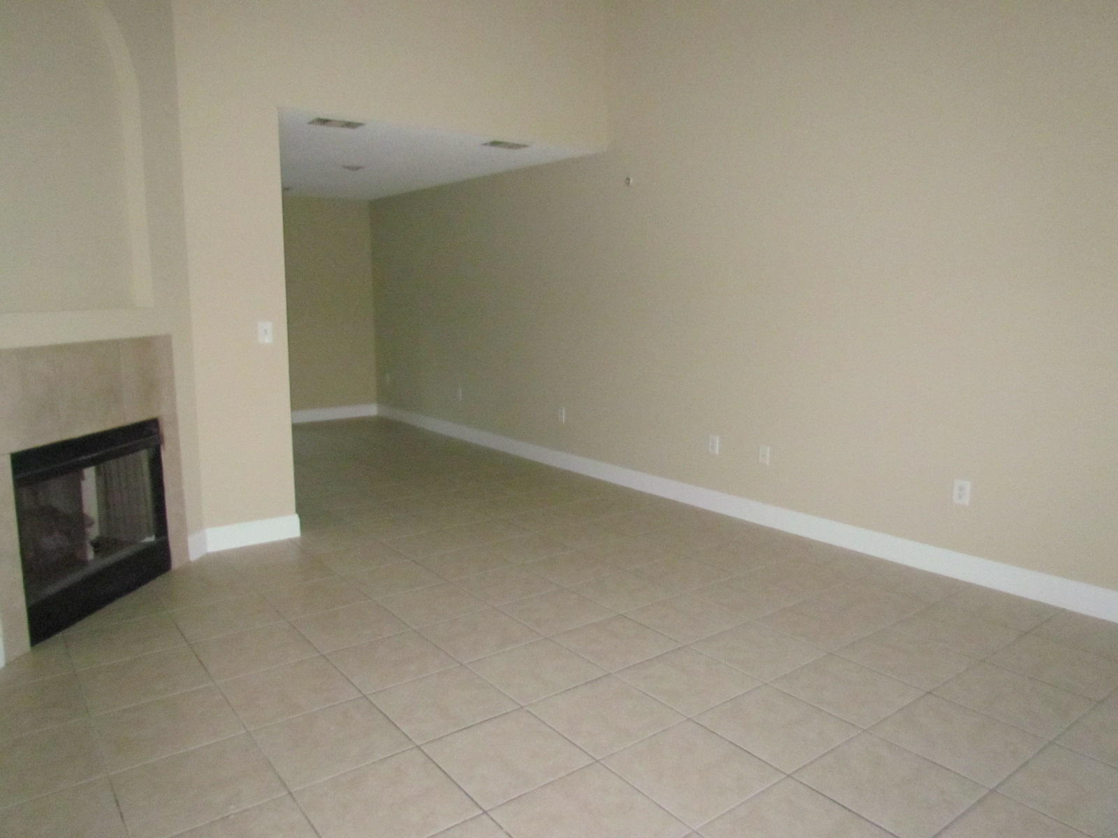 GARTMAN TH - Residential Lease