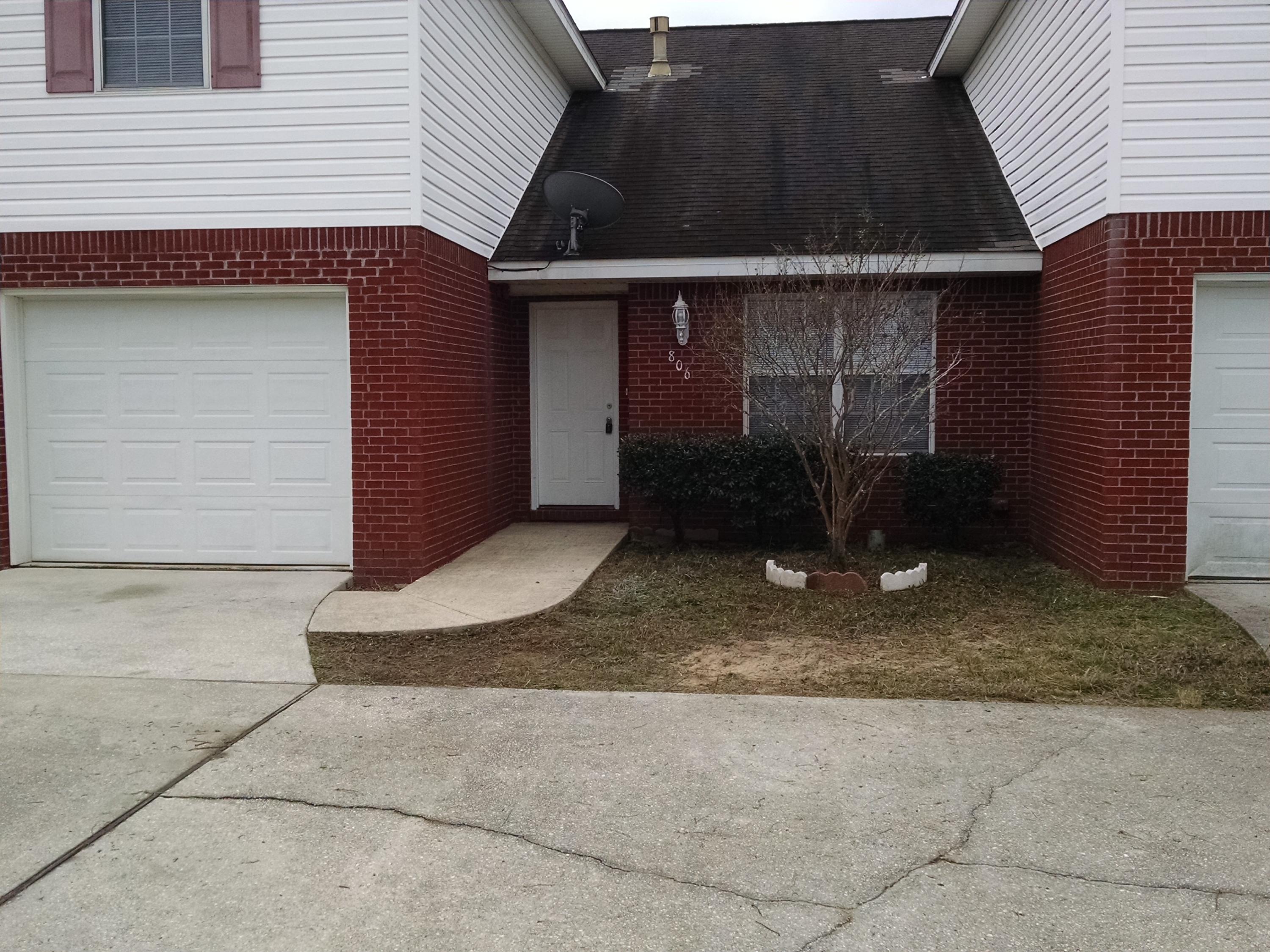 GARTMAN TH - Residential Lease