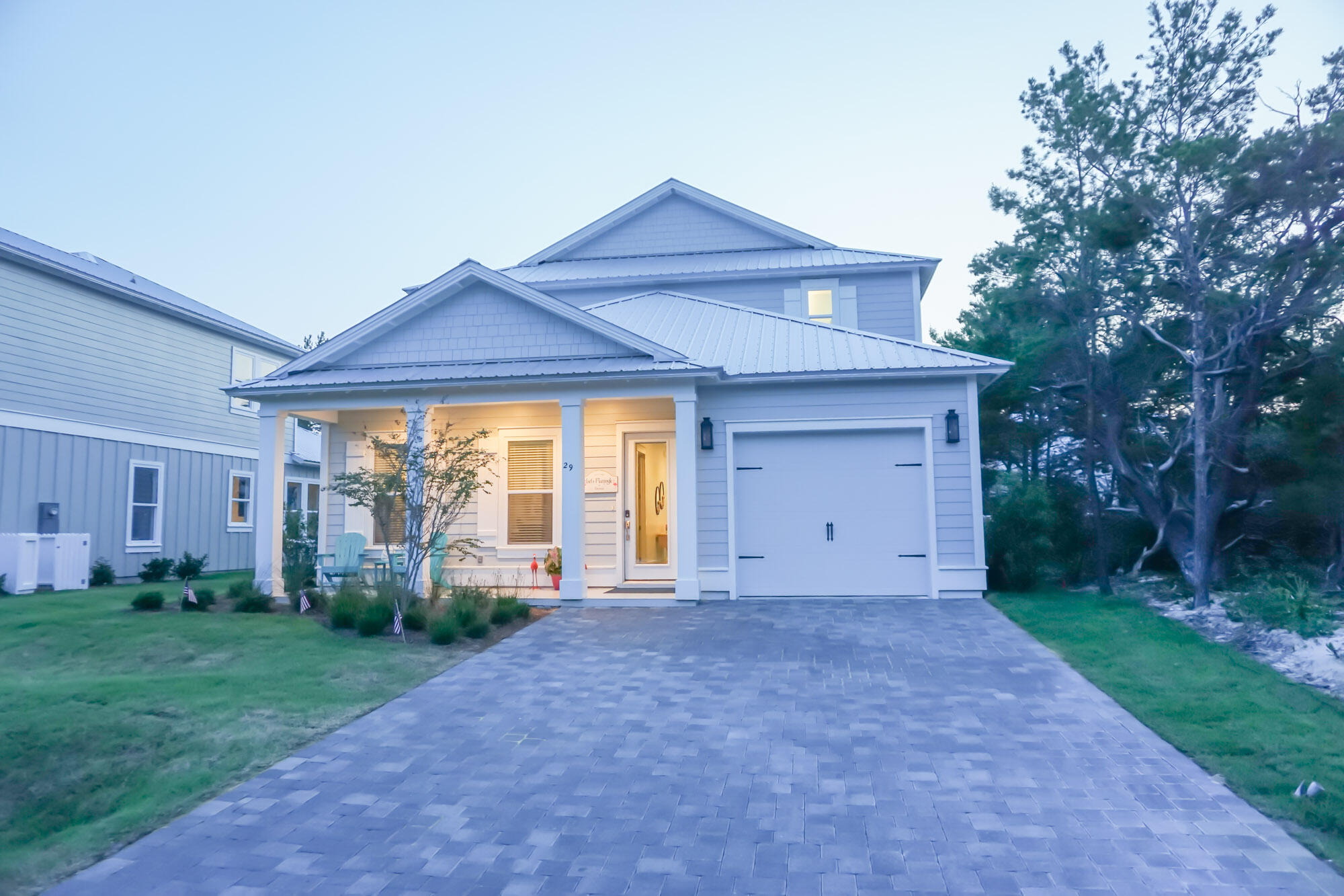 Villas of Frnagista - Residential