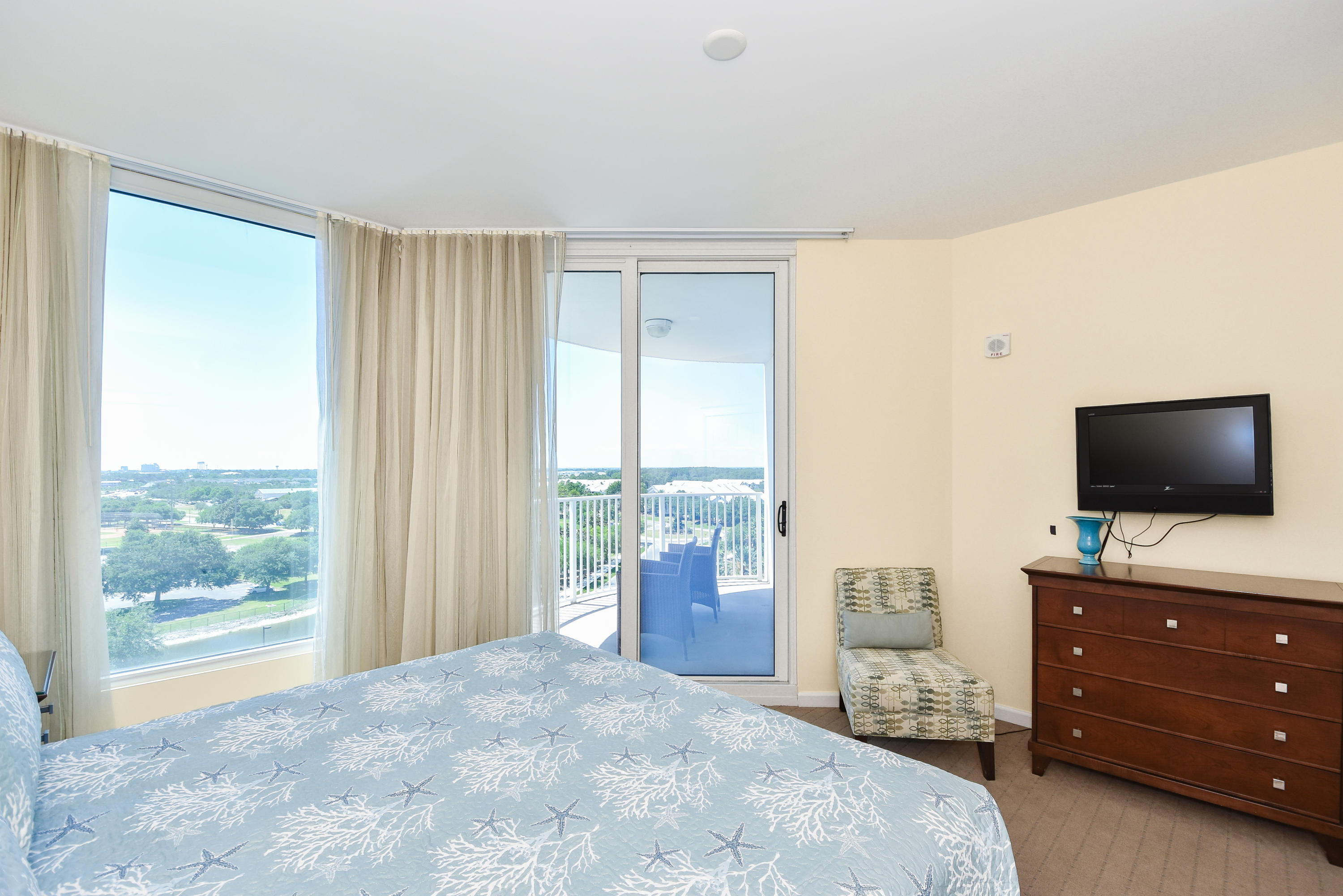 THE PALMS OF DESTIN - Residential