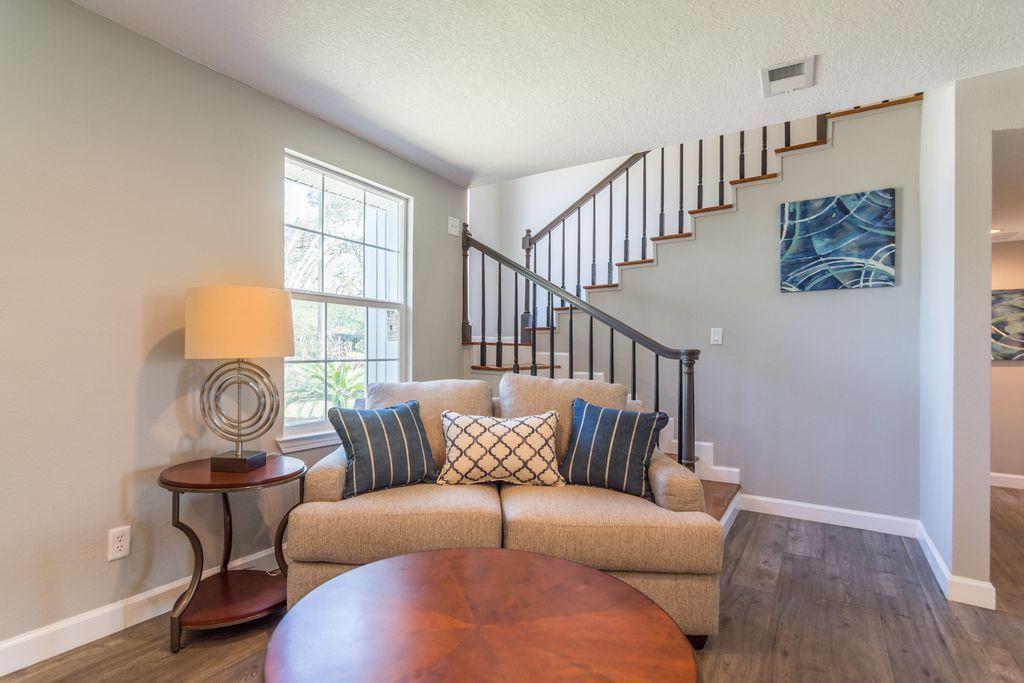 GARNIERS BEACH - Residential