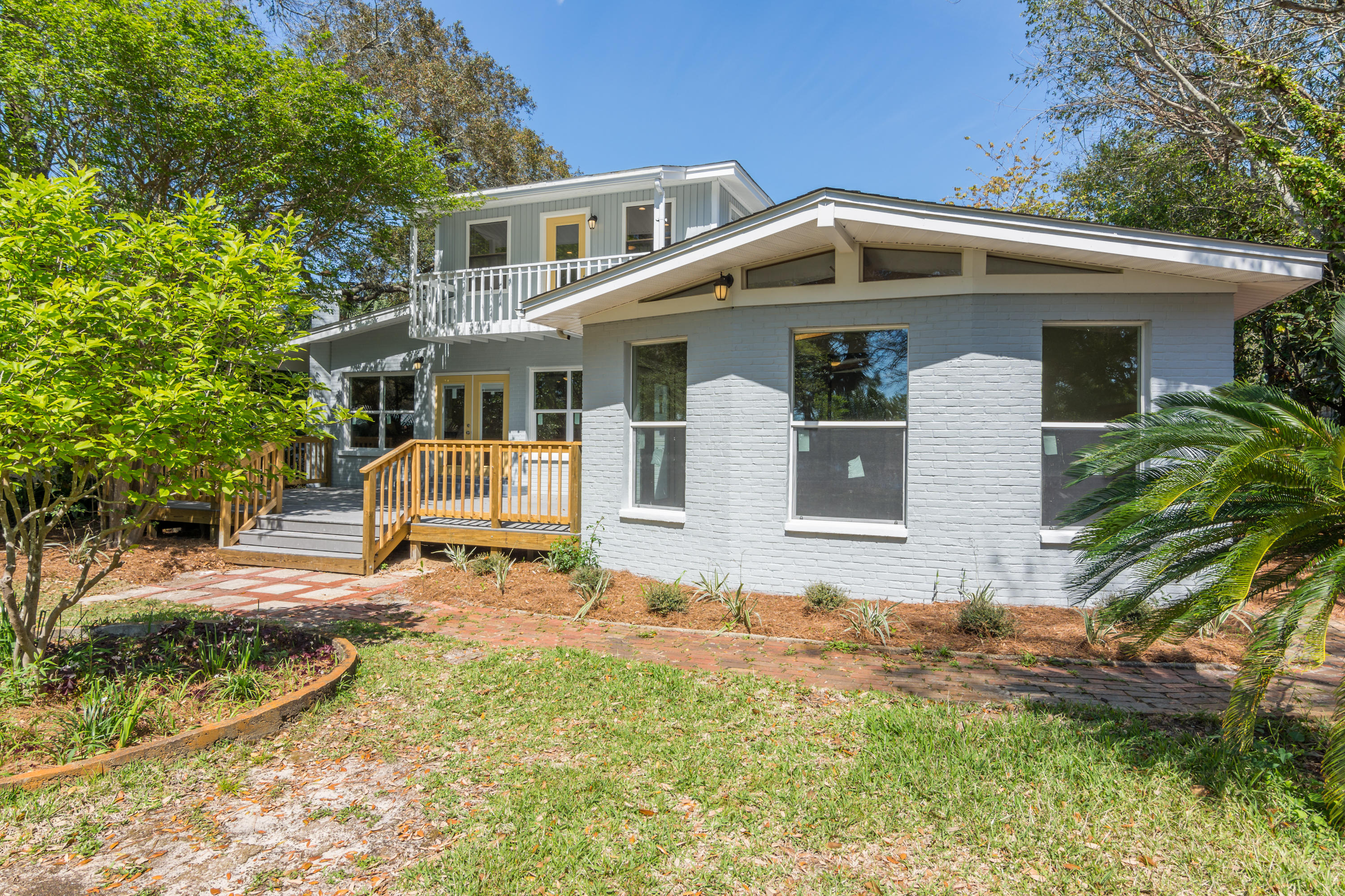 GARNIERS BEACH - Residential