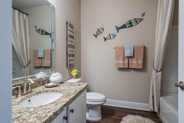 Mussett Bayou Manor - Residential