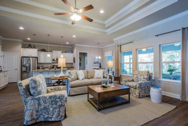 Mussett Bayou Manor - Residential